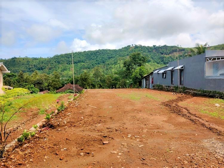 Dijual Tanah Datar di Kota Wisata Kemuning Ngargoyoso Karanganyar - 3