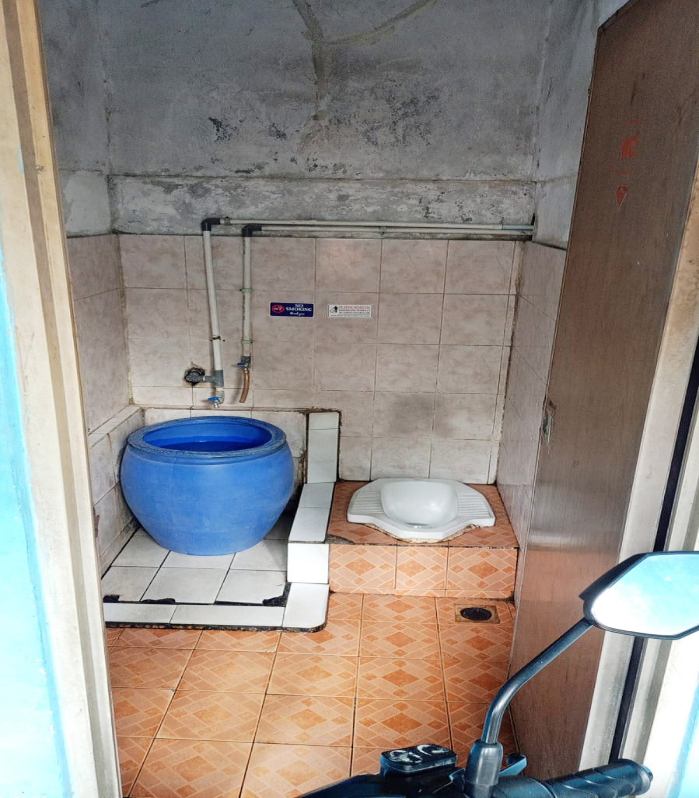 Kost Murah di Jl. Latumenten Dekat Mall TM Seasons City, Stasiun Angke dan Kota Tua Jakarta - 7