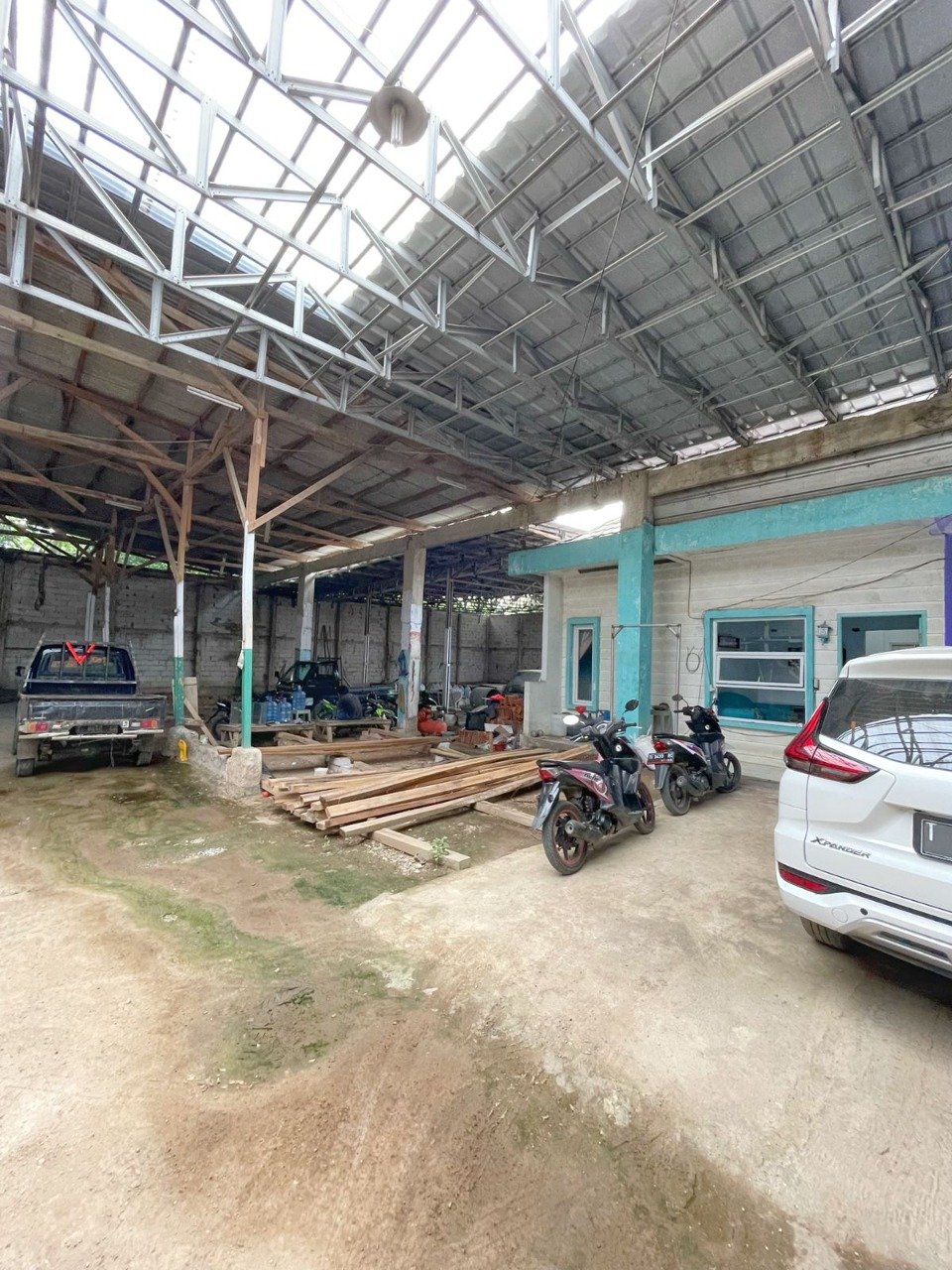 Dijual Bangunan Komersil, Toko dan Rumah Cocok Untuk Usaha/ Investasi - 5