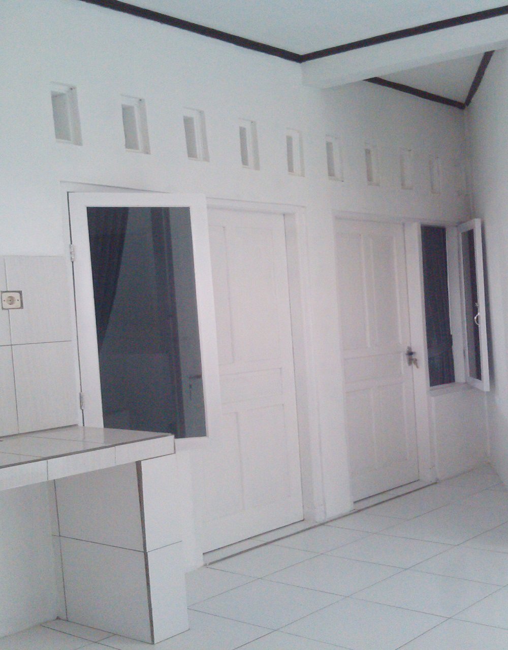 Kost Dekat Bandara Adisutjipto, XT Square, Gembira Loka Zoo dan Universitas Ahmad Dahlan - 6
