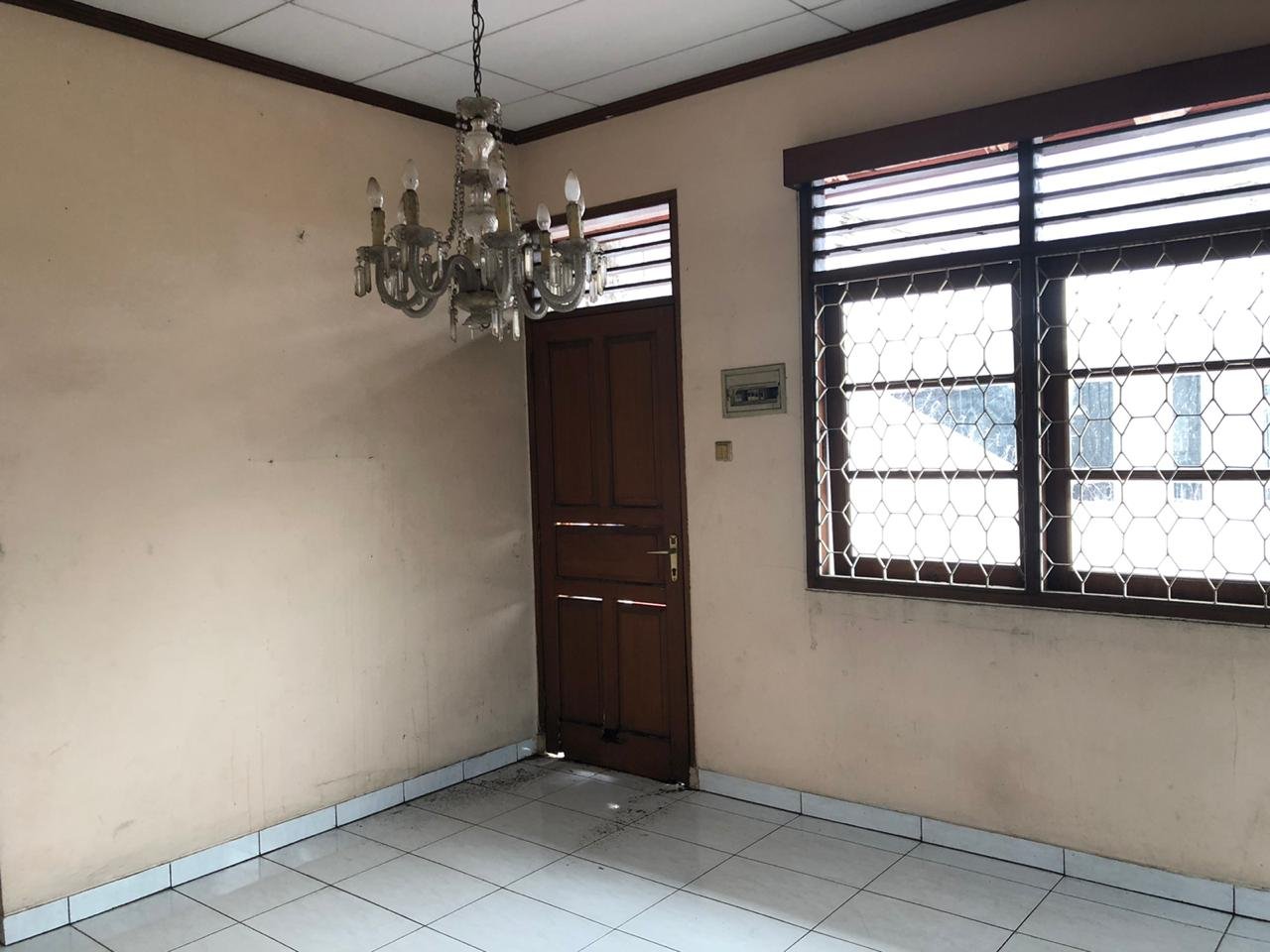 Rumah seken cocok untuk Kos-kosan di Pancoran, Jakarta Selatan - 7