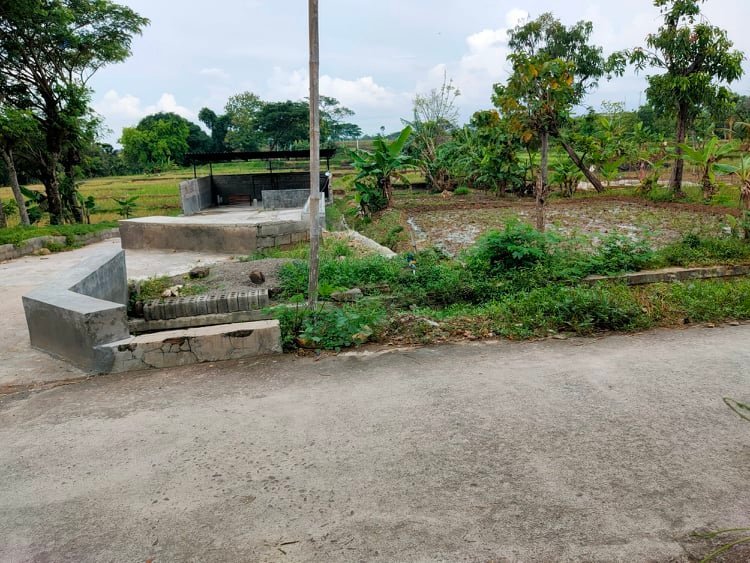 Dijual Tanah 750m²  Bonus Bangunan Jirapan Suroboyo Sragen - 7