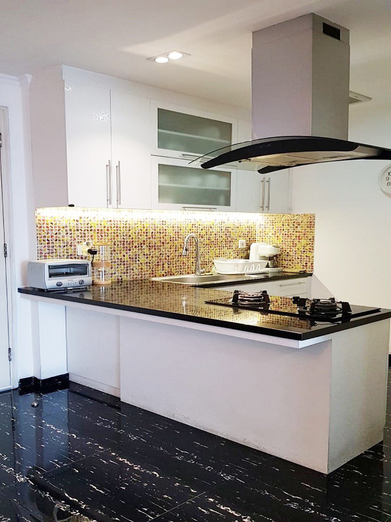 Jual Cepat French Walk Apartement 3BR Full Furnished Dekat MOI dan Dekat Mall Kelapa Gading - 7