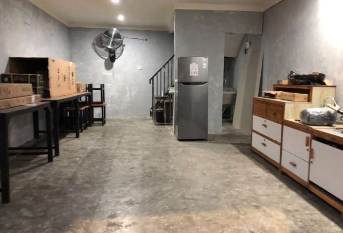Dijual/ Disewakan Ruko Semi Furnish Cocok Untuk Bisnis atau Huni Sendiri - 4