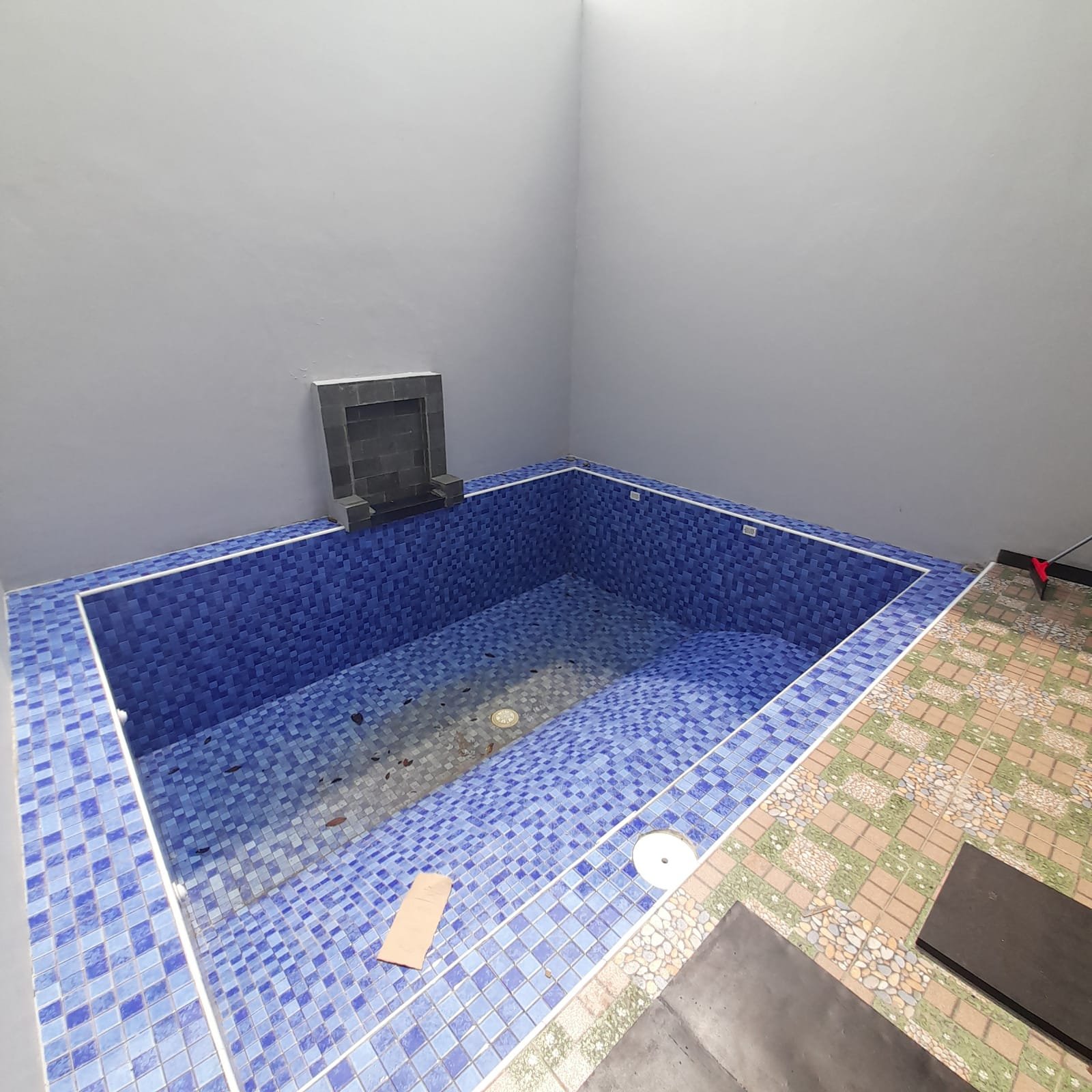 Dijual Rumah Termurah Ada Kolam Renang di Jagakarsa Jakarta Selatan - 15