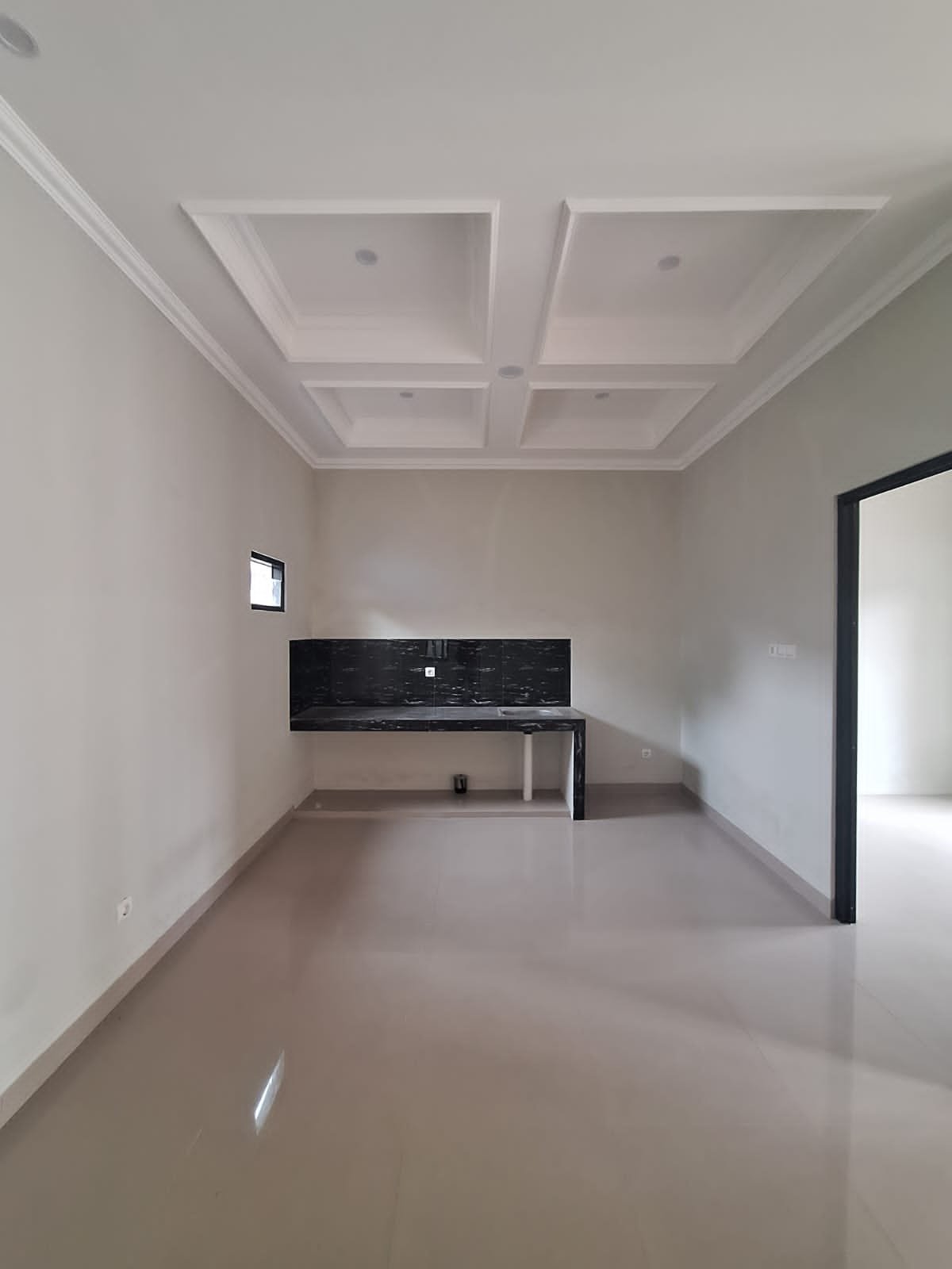 Rumah 2 Lantai Siap Huni Desain Keren Lokasi Nempel GDC Depok - 7