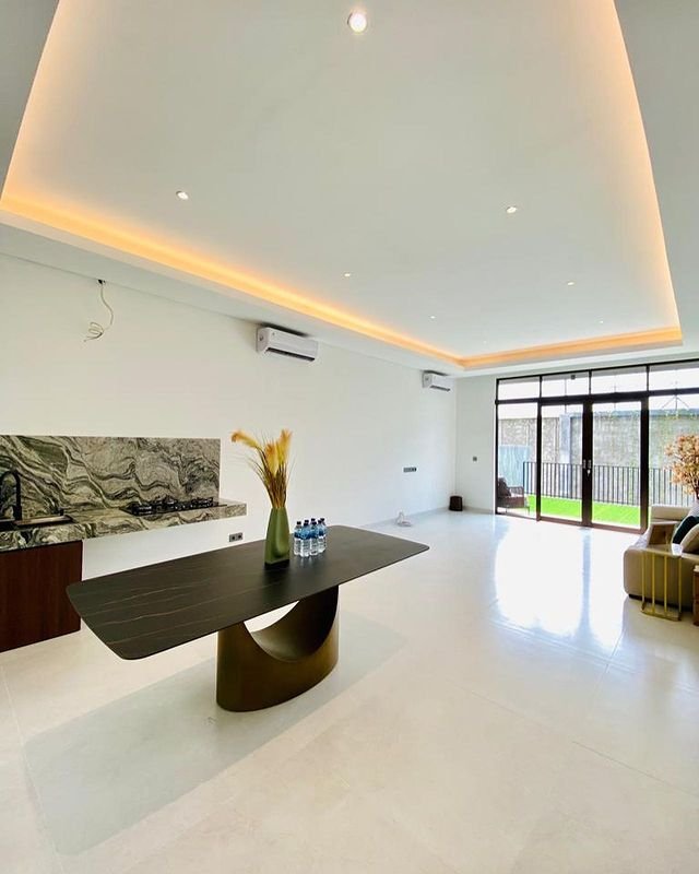 Cluster Baru di Kawasan Komersil Bangka siap nego, Full Furnish mulai dari 4,9 M Sj - 4