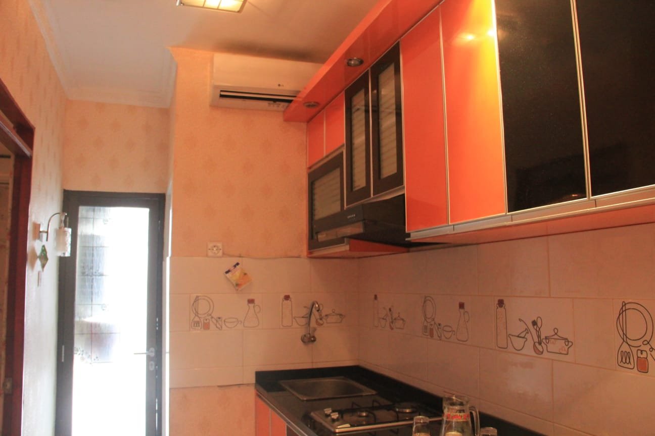 Disewakan Murah 2BR Apartemen MT Haryono Residence Full Furnished - 10