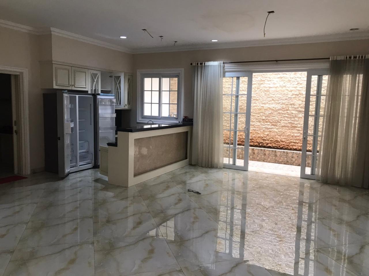 Dijual Rumah cantik Puri Mansion Cluster Buckingham Raya,Kembangan ,Jakarta Barat - 7