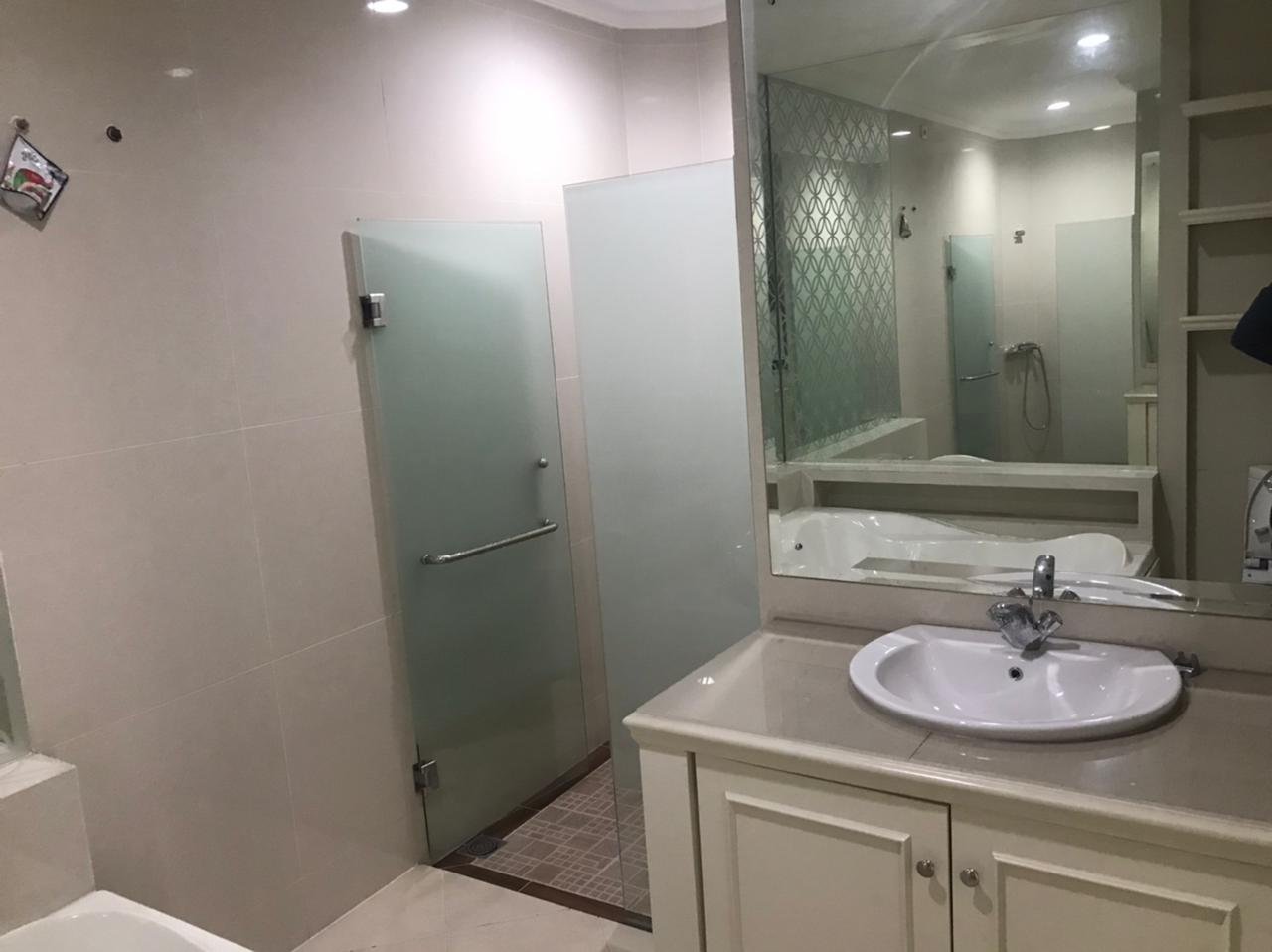 Dijual Rumah cantik Puri Mansion Cluster Buckingham Raya,Kembangan ,Jakarta Barat - 13