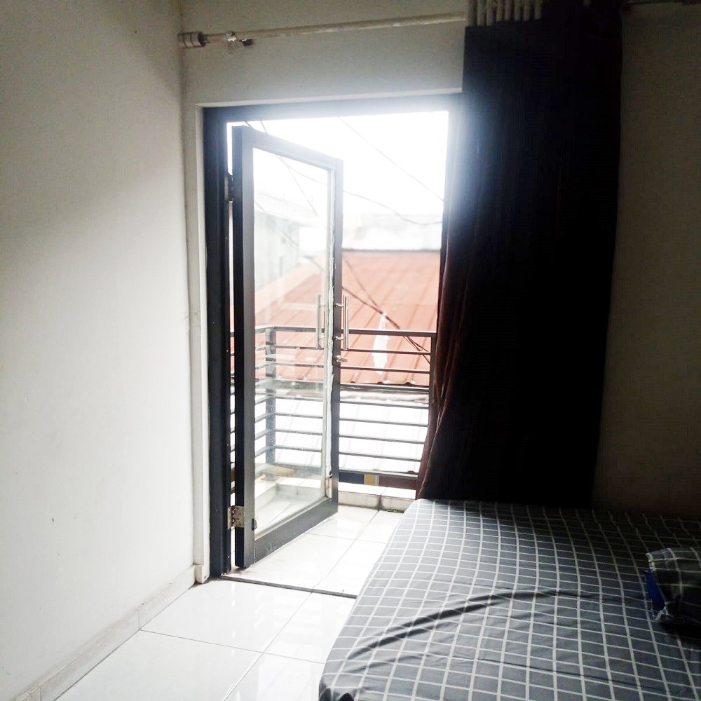 Kost Dekat Kampus UNJ, Graha BNPB, RS Persahabatan dan Mall Green Pramuka Square - 9