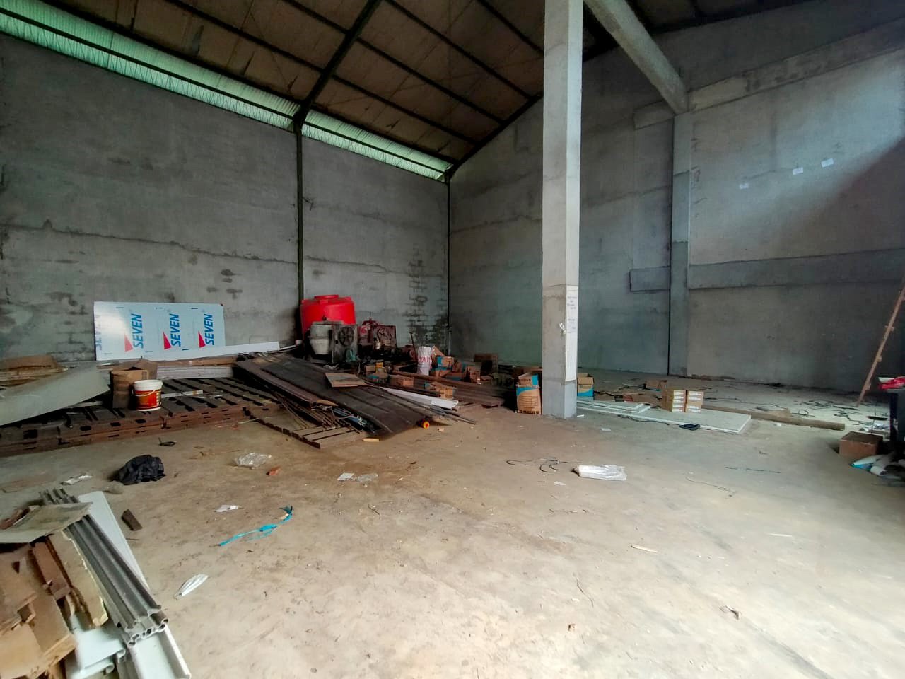 Gudang Equator, Pontianak, Kalimantan Barat - 5