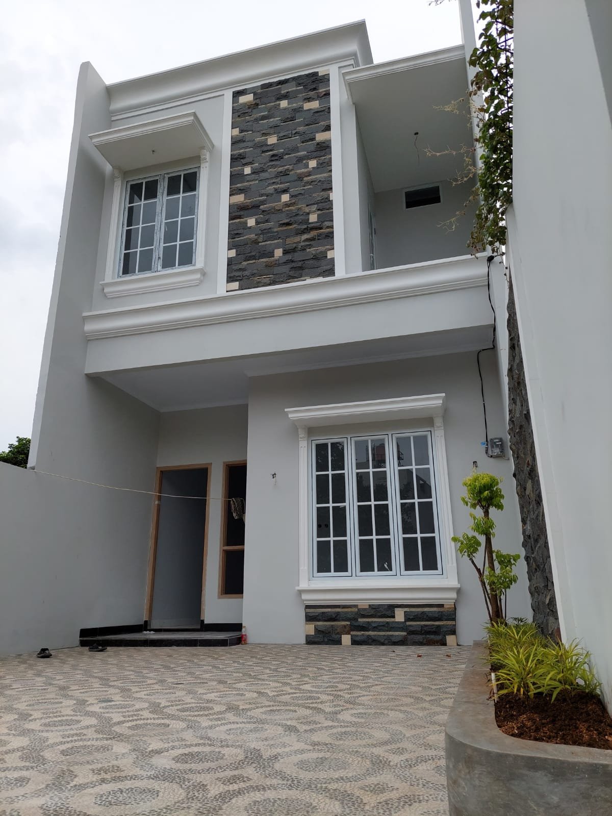 Dijual Rumah di Perumahan Jln Pulo Indah Petukangan Selatan Jakarta Selatan - 2