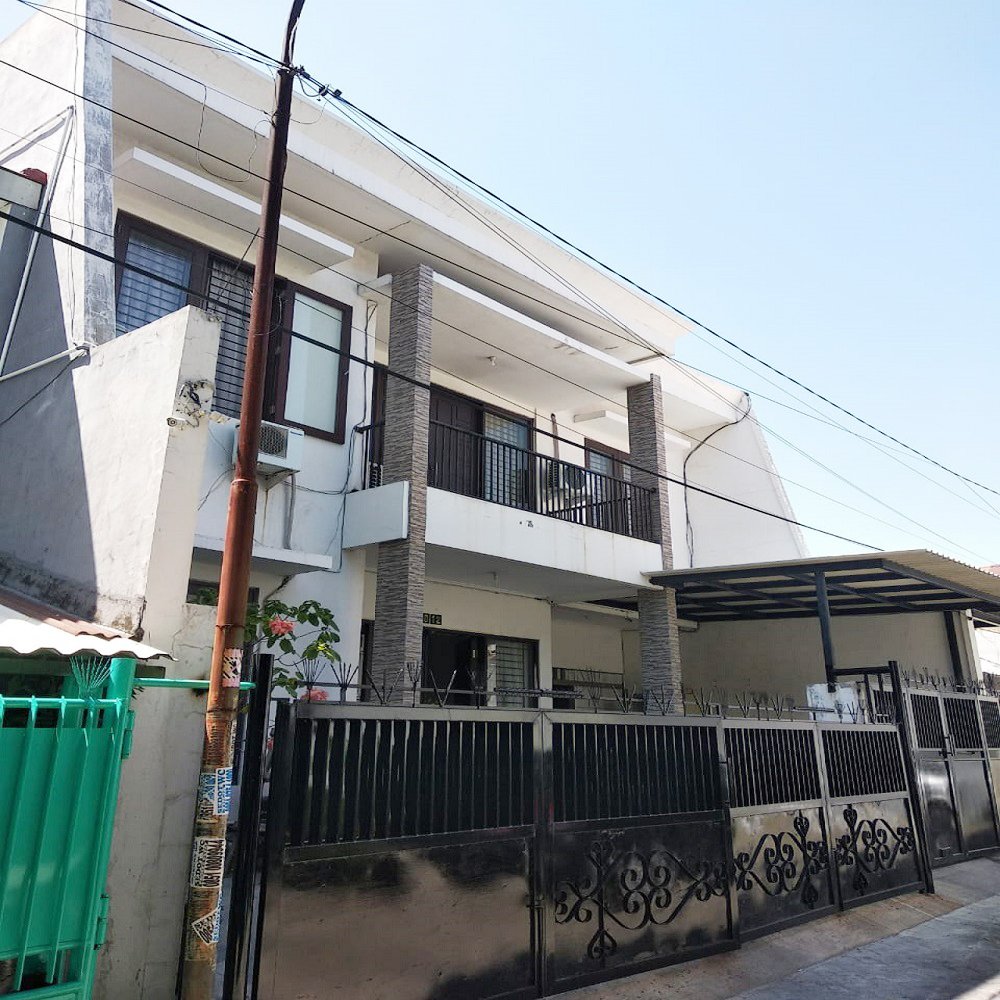 Kost Dekat Tunjungan Plaza, UNAIR, Kampus UWK, BG Junction dan The Central Mall Surabaya - 14