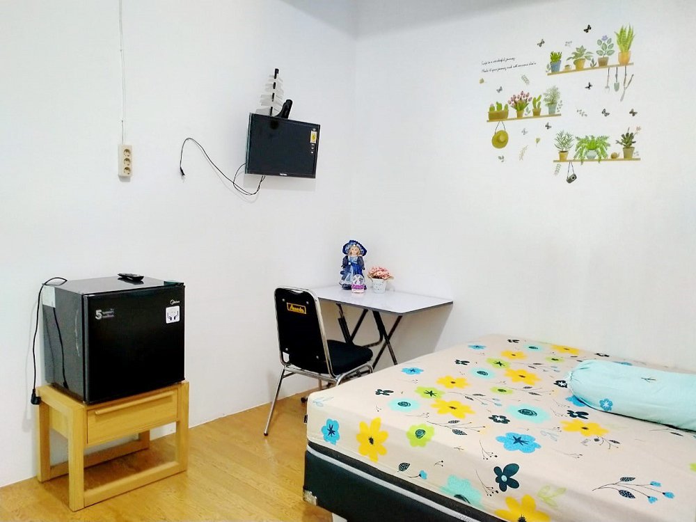 Kost Dekat Tunjungan Plaza, UNAIR, Kampus UWK, BG Junction dan The Central Mall Surabaya - 4