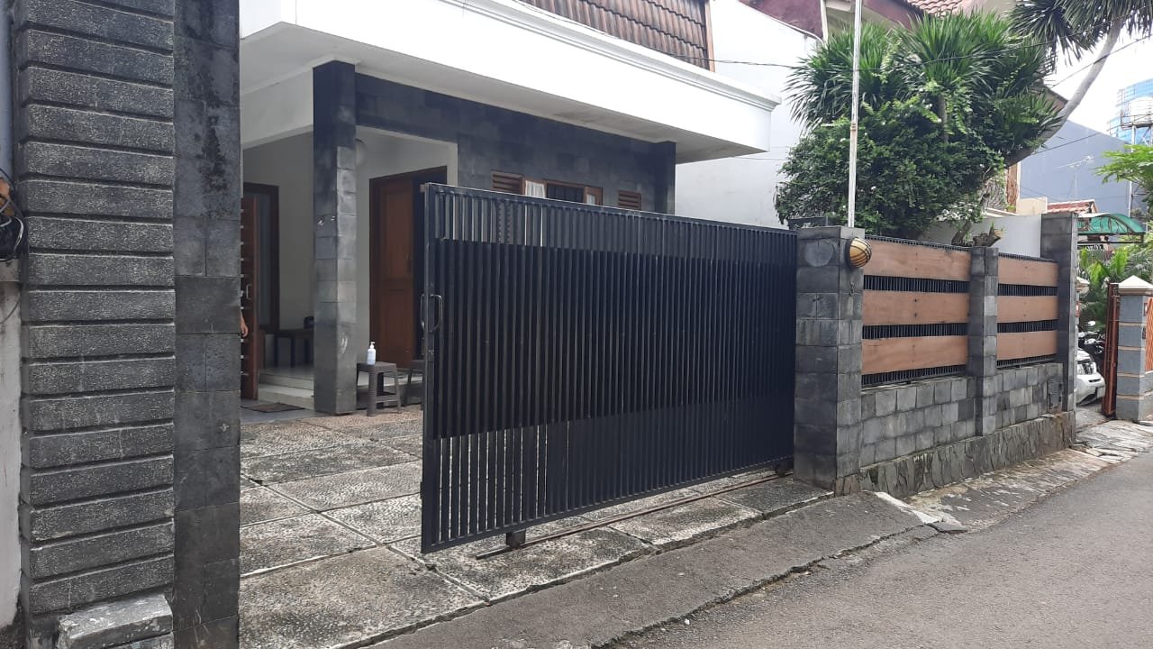 Jual Cepat Rumah Siap Huni,Nyaman,Asri Daerah Kebayoran Baru - 7