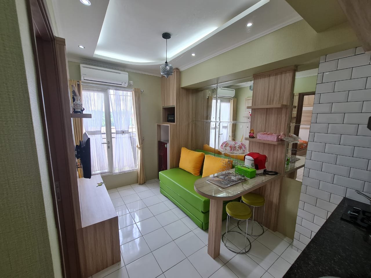 Dijual 1 Unit Apartemen Podomoro Golf View, Lt 6, 2 kmr, Full Furnished - 2