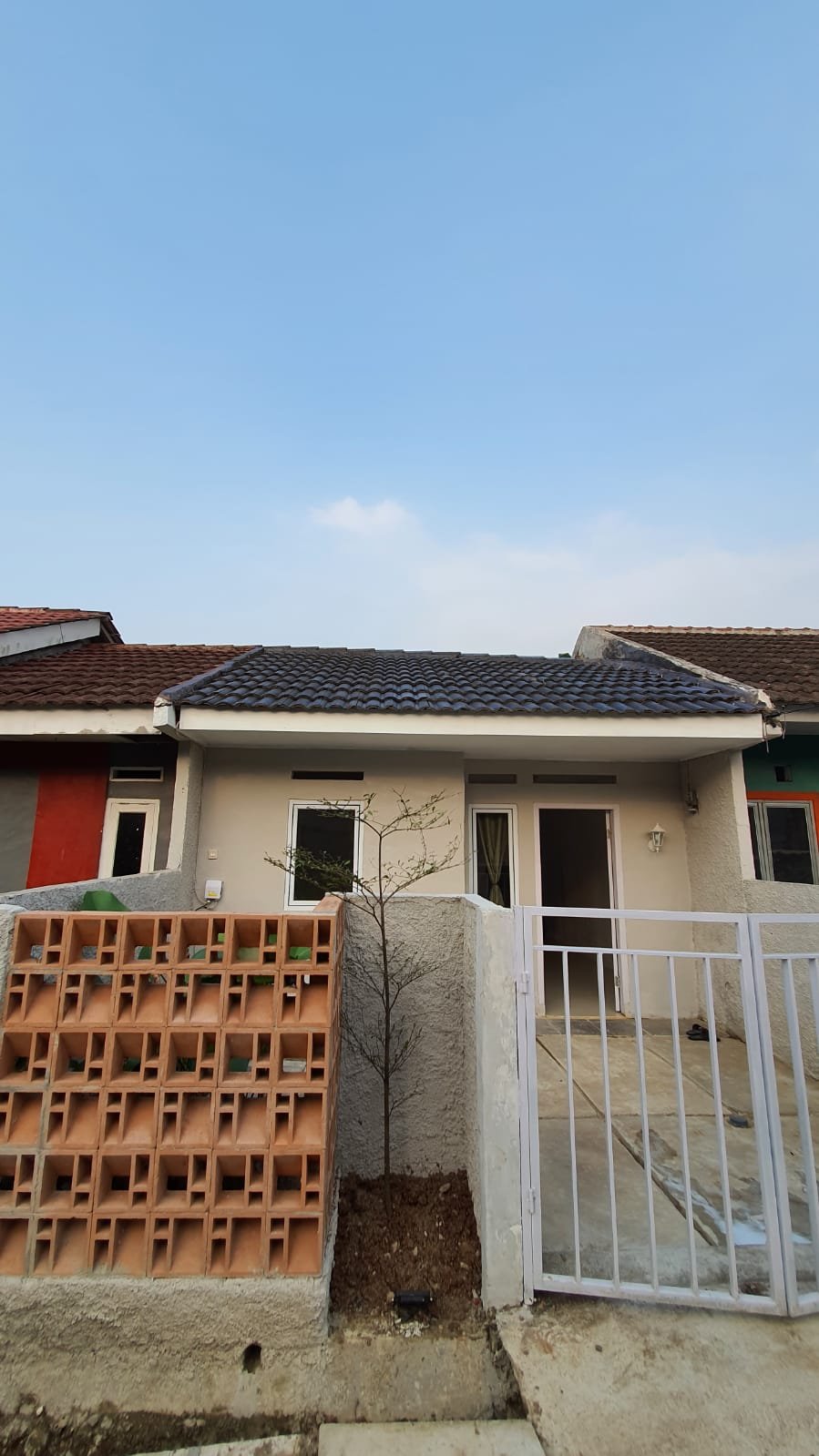 Dijual Rumah Modern Murah Siap Huni Di Tangerang - 3