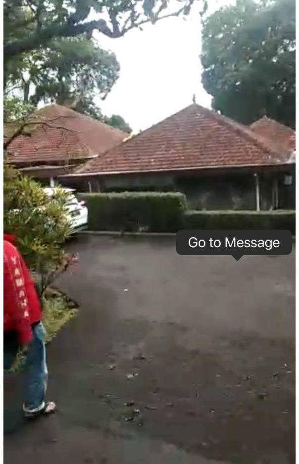 Dijual Murah Villa Cantik dan Asri Semi Furnished Di Cibogo, Megamendung - 4