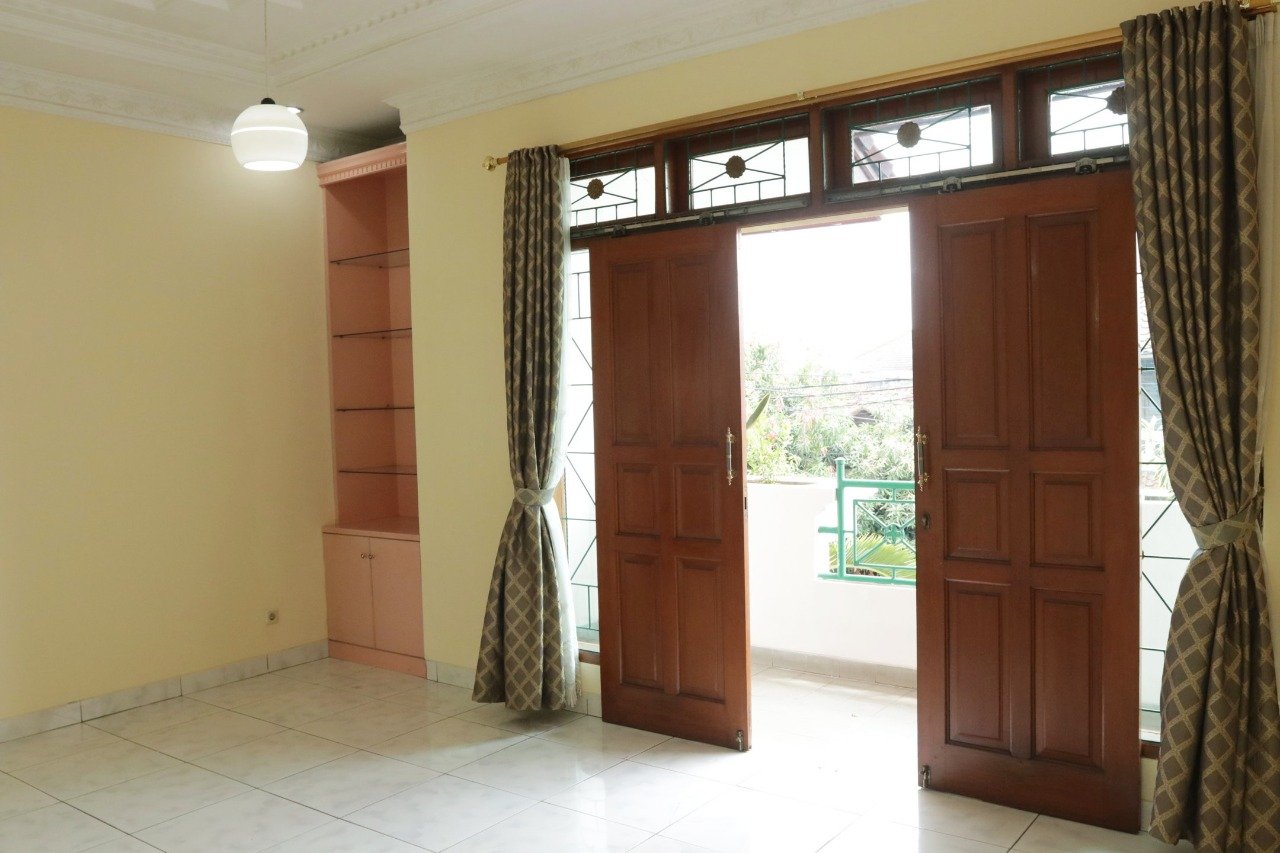 Dijual Cepat Rumah Ciracas Mewah, Murah dan Siap Huni - 12