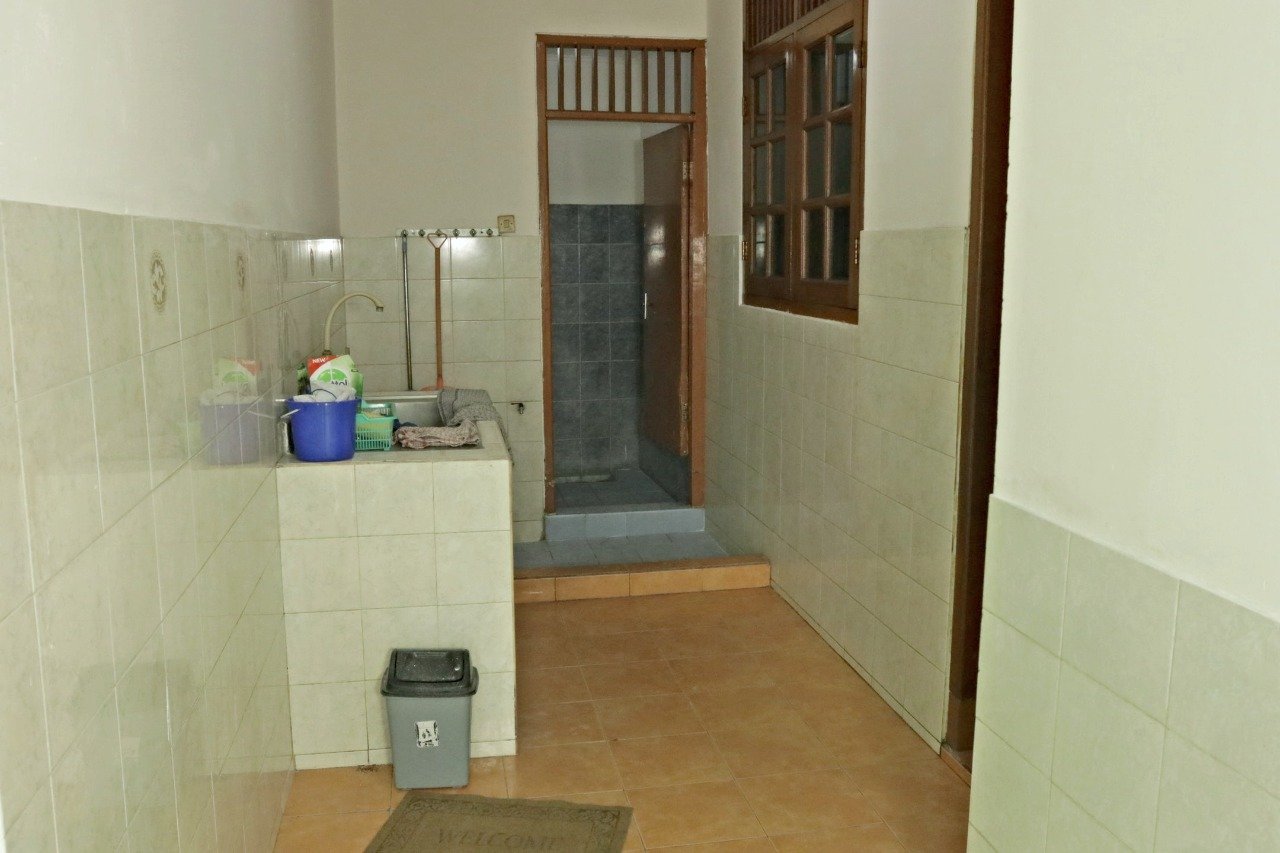 Dijual Cepat Rumah Ciracas Mewah, Murah dan Siap Huni - 16