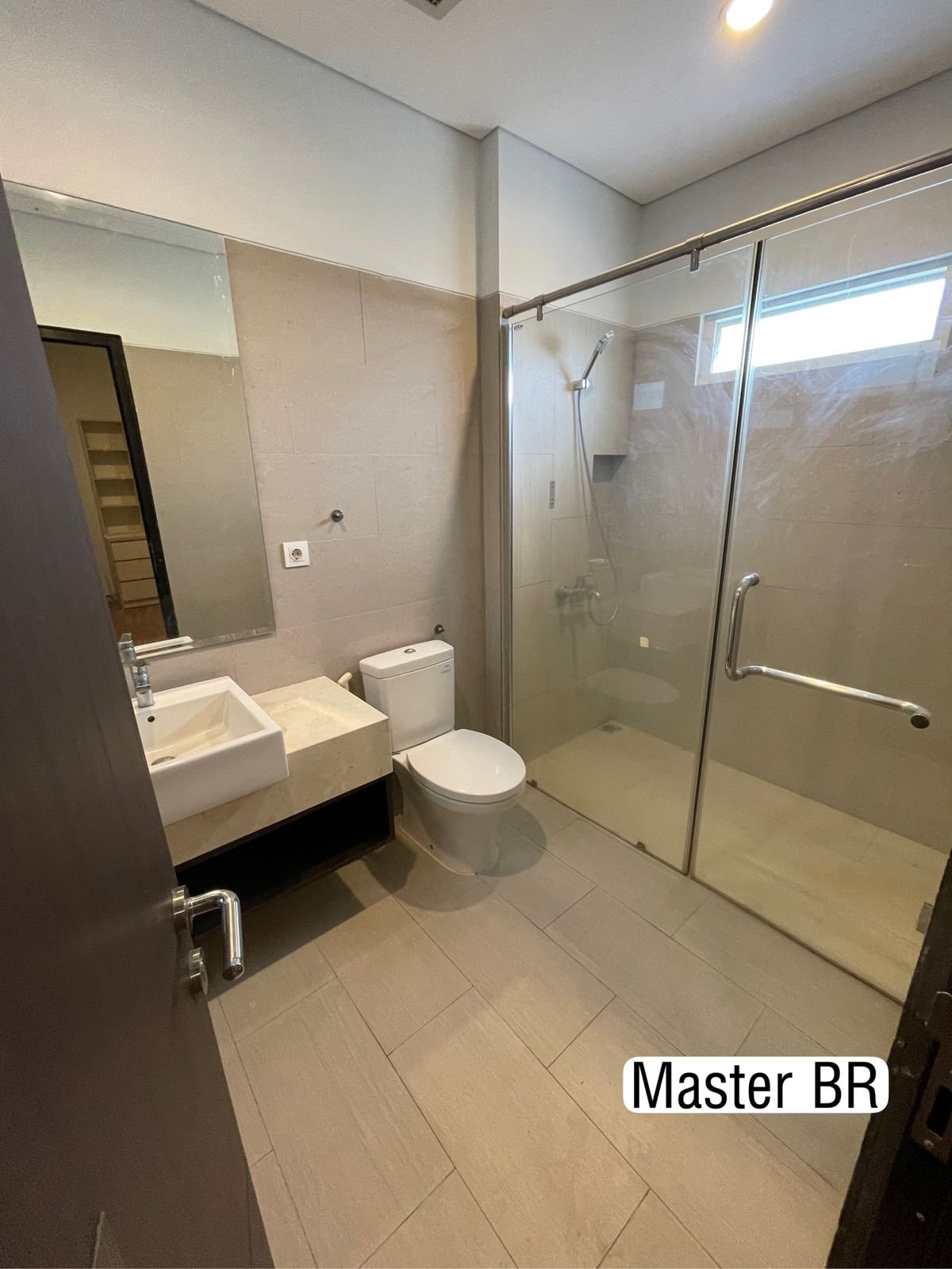 Semi furnished, bagus - 6