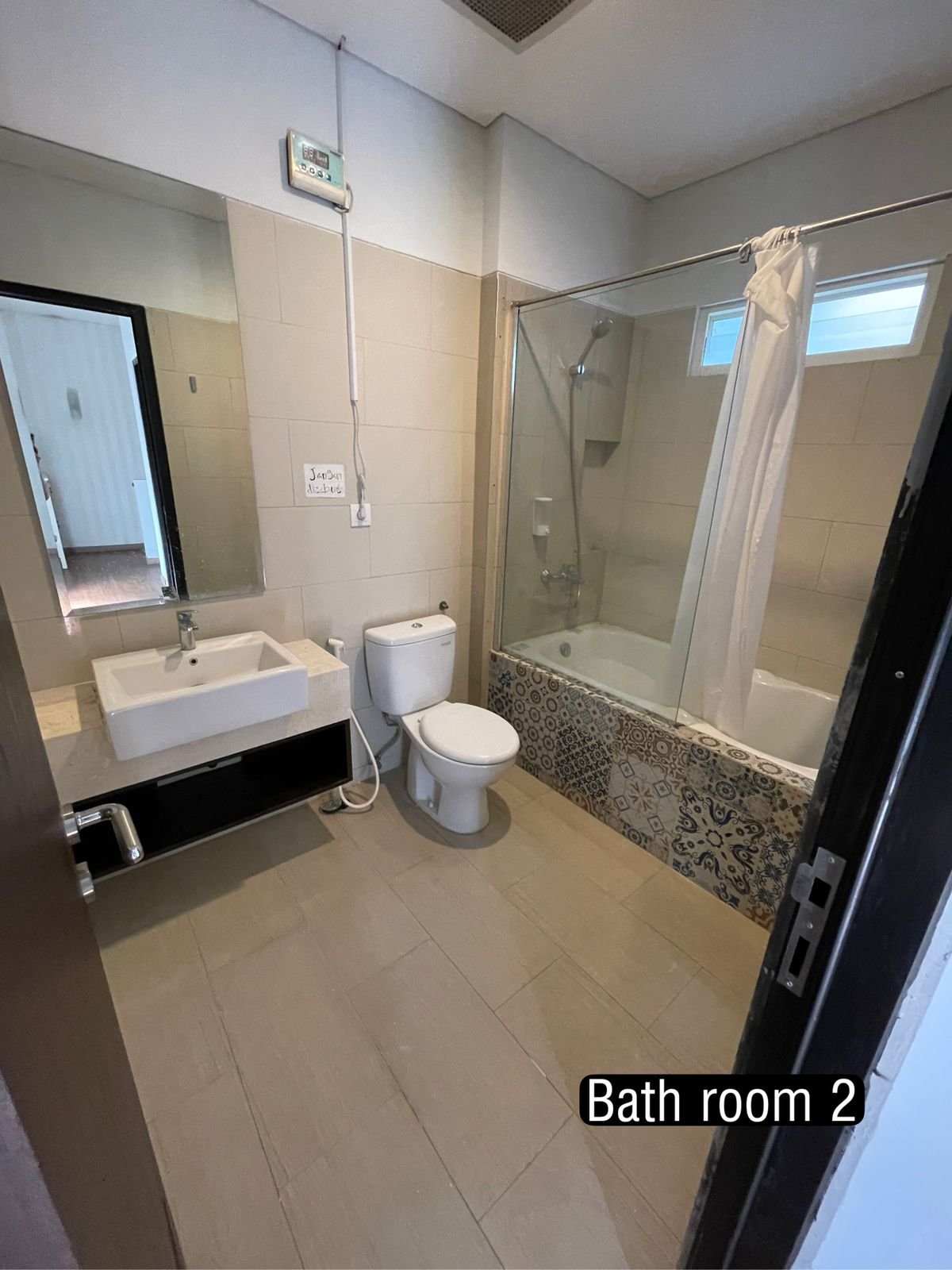 Semi furnished, bagus - 5