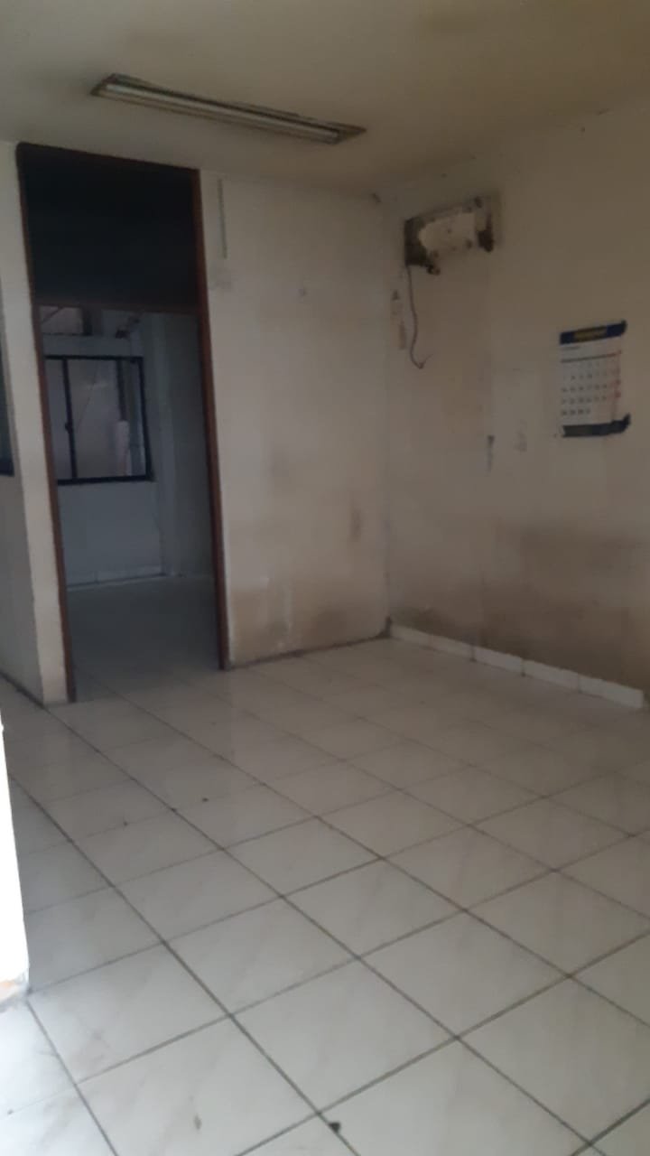 Ruko Dapat Langsung Digunakan 4 Lantai di Jl Tanjung Selor 15 B,Jakarta Pusat - 9