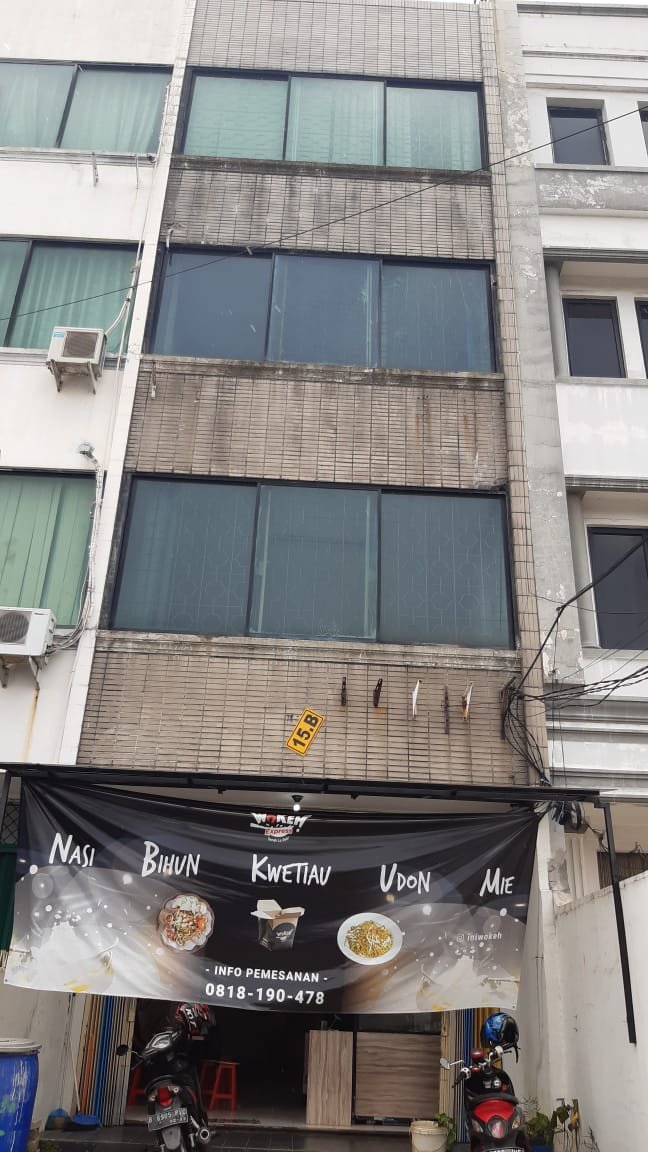 Ruko Dapat Langsung Digunakan 4 Lantai di Jl Tanjung Selor 15 B,Jakarta Pusat - 5