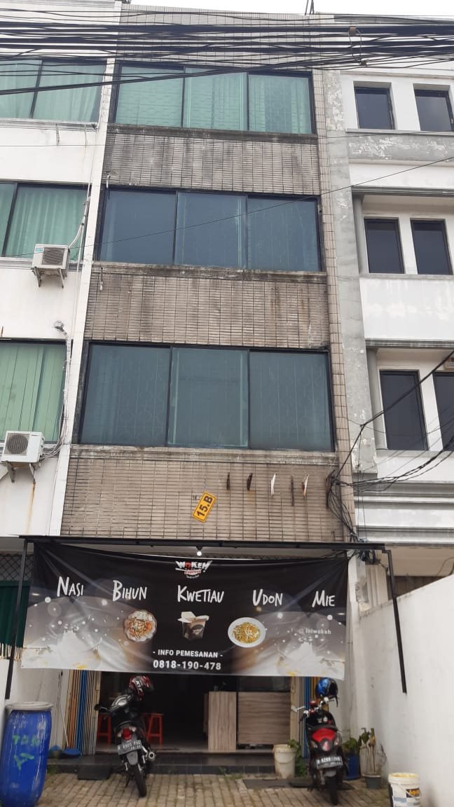 Ruko Dapat Langsung Digunakan 4 Lantai di Jl Tanjung Selor 15 B,Jakarta Pusat - 3