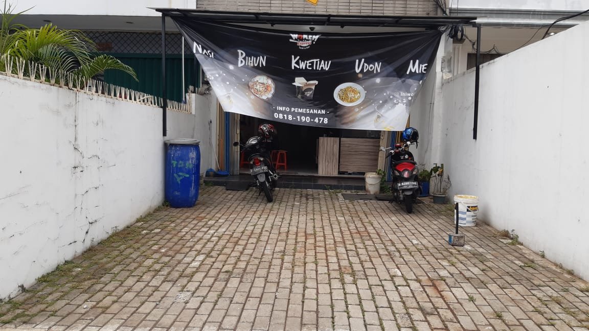 Ruko Dapat Langsung Digunakan 4 Lantai di Jl Tanjung Selor 15 B,Jakarta Pusat - 7