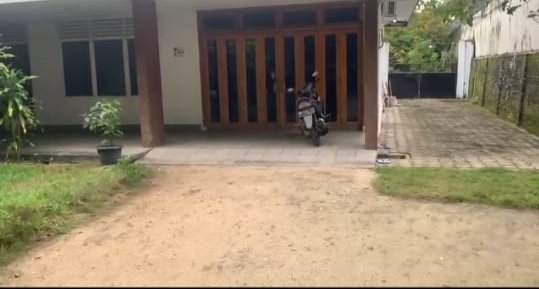 Jual Murah Rumah Luas Tanah (kurang Lebih) 1.100m2,di Jl. Linggarjati 158.Bangka Belitung - 2