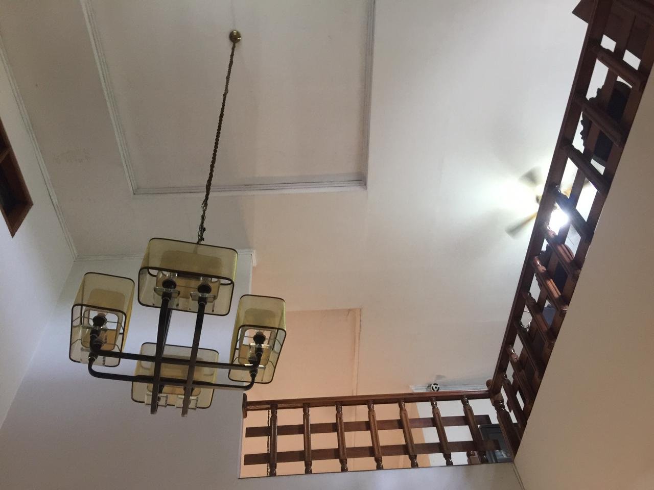 TURUN HARGA !! Jual Cepat Rumah 2 Lantai di Taman Kedoya Baru,Jakarta Barat - 13
