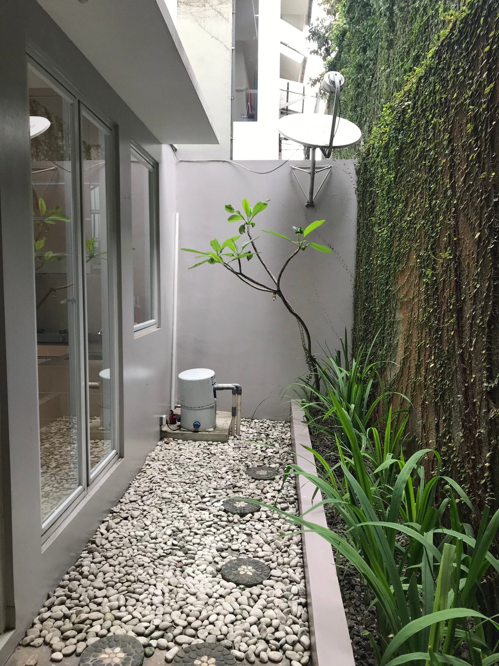 Disewakan Rumah Fully Furnished 2lt CHIARA Town House akses TOL CINERE - 14