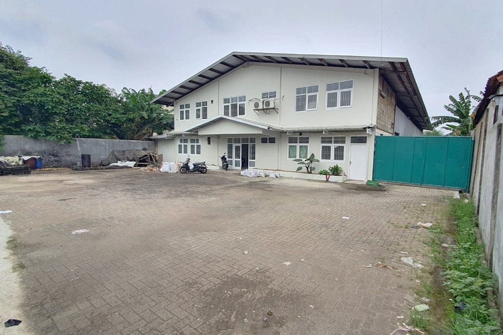 Dijual Murah Gudang Strategis Cipendawa Narogong Kota Bekasi - 2