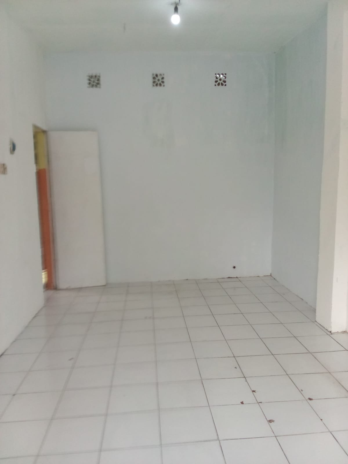SEWA ruko strategis poros Jalan LA Sucipto Blimbing Malang - 8