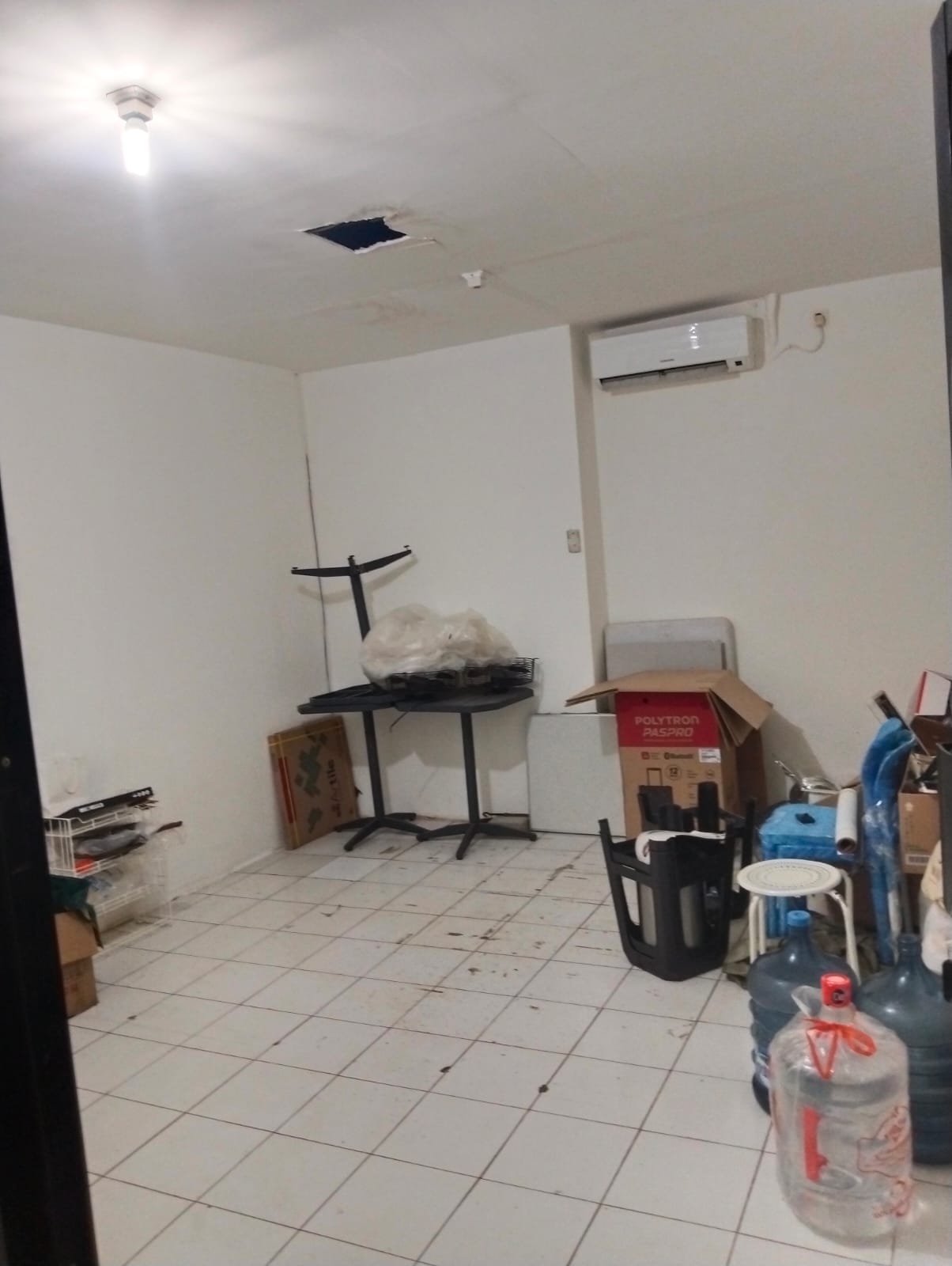 Ruang Kantor Minimalis di Menteng Dalam - 4