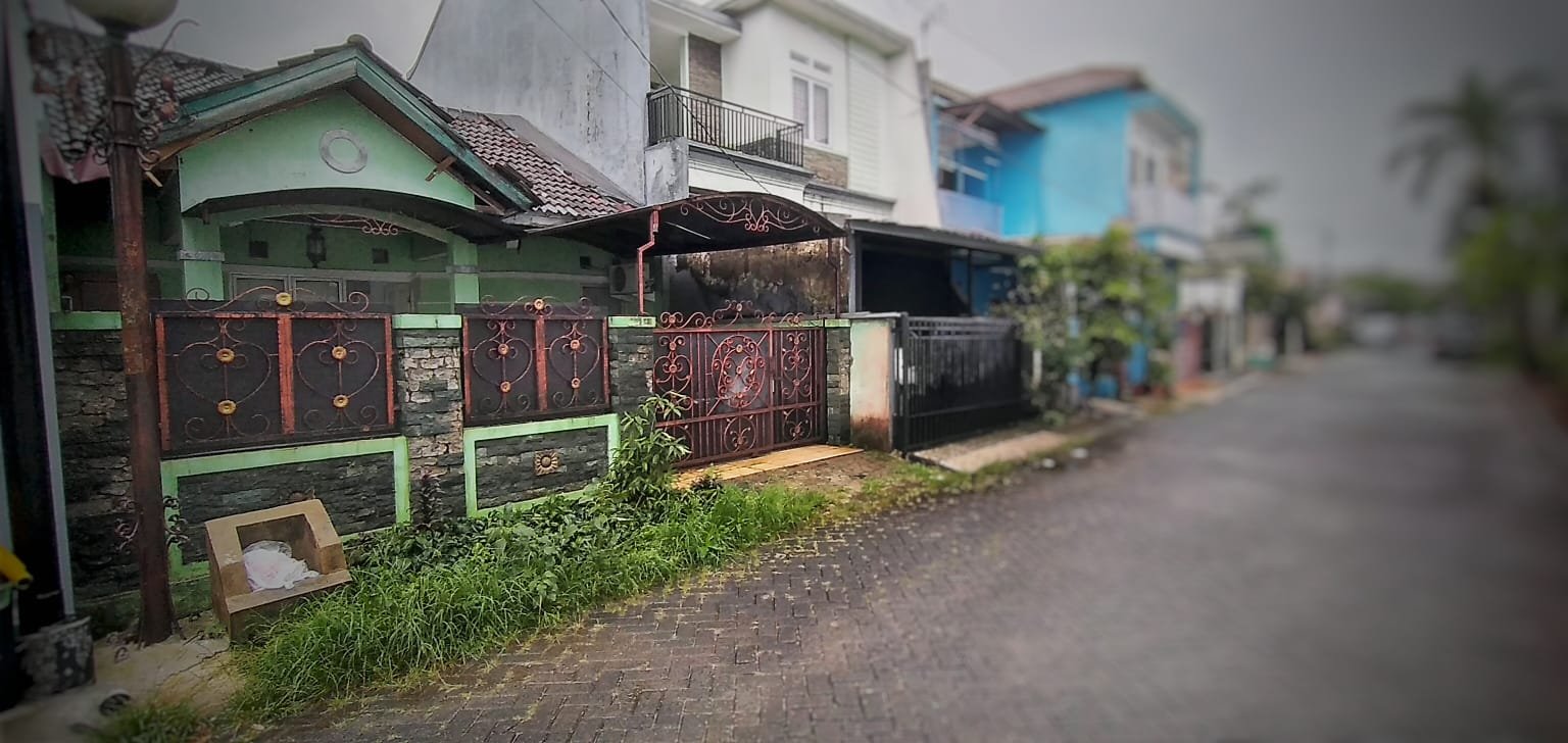 Rumah di Perumahan Maharaja Depok - 6