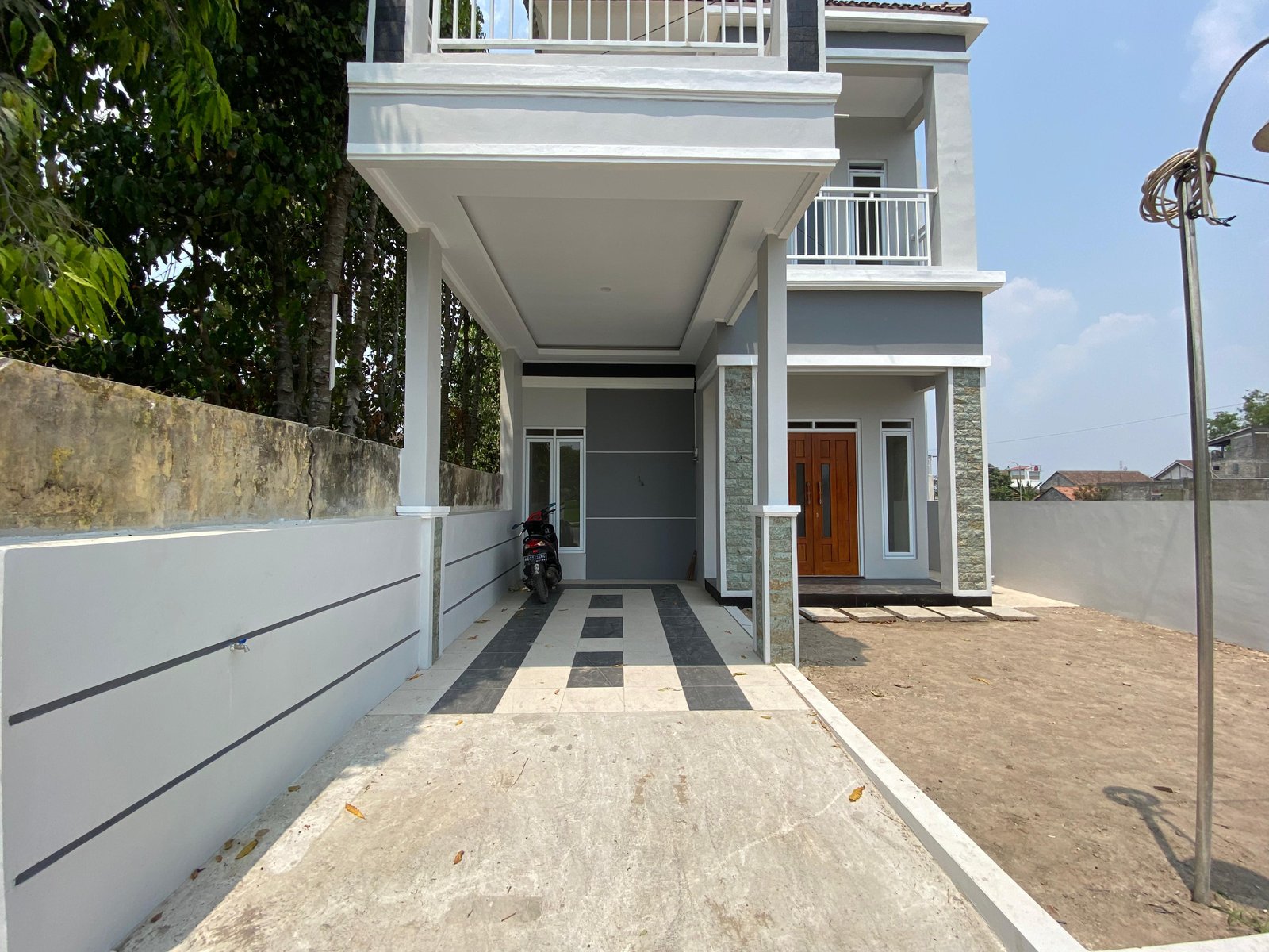 Jual Rumah Siap Huni Megah Type 110/153m2 2 Lantai di Klaten Selatan Dekat PEMDA - 4