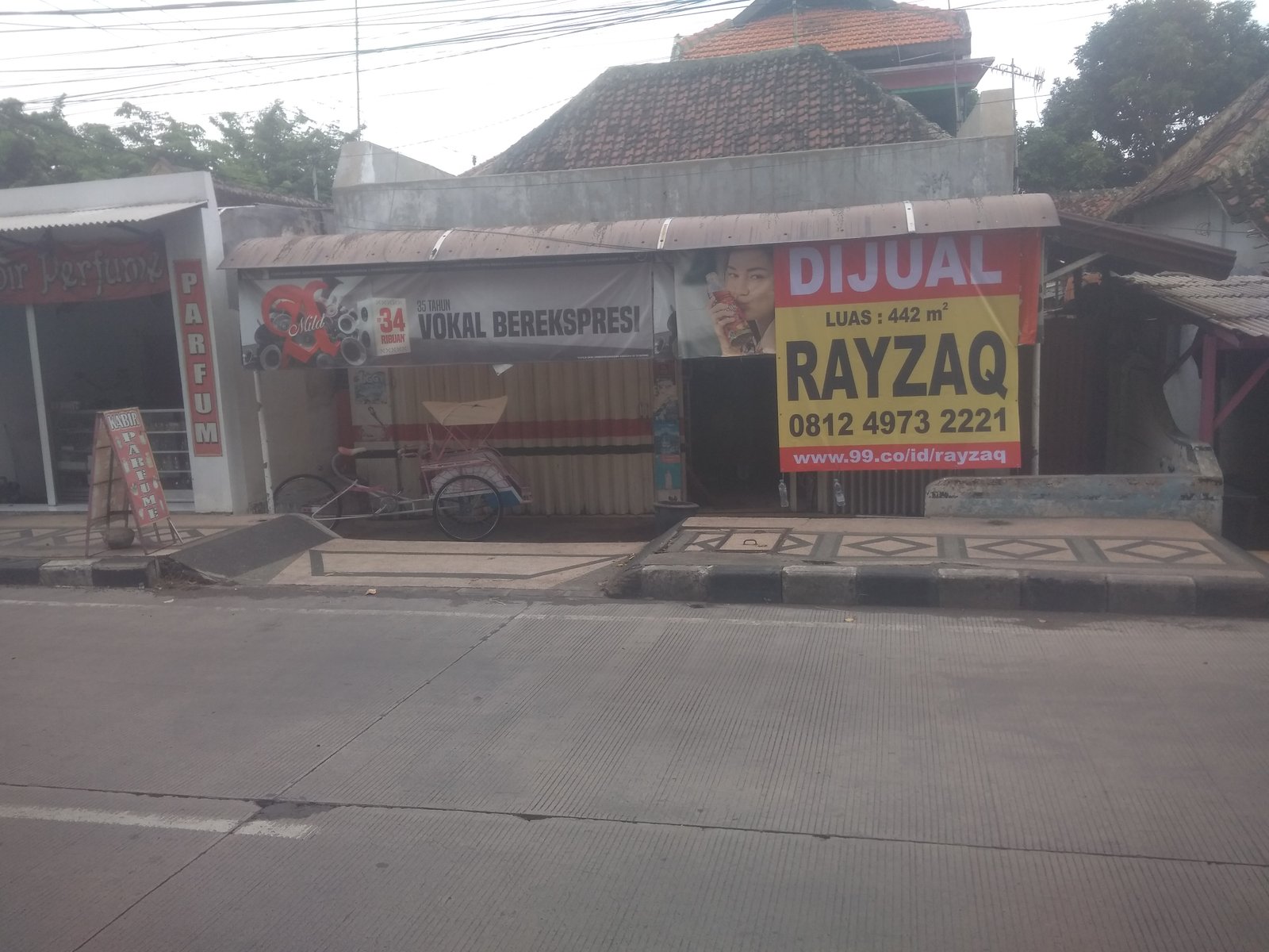 DIJUAL RUMAH 2LANTAI DI TEPI JALAN RAYA VETERAN PASURUAN KOTA JATIM - 3