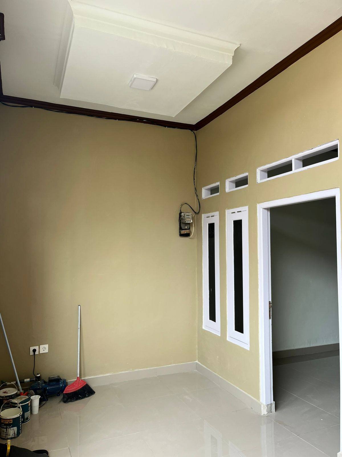 DIJUAL KONTRAKAN TAMAN ALAMANDA DESAIN MINIMALIS SIAP HUN - 2
