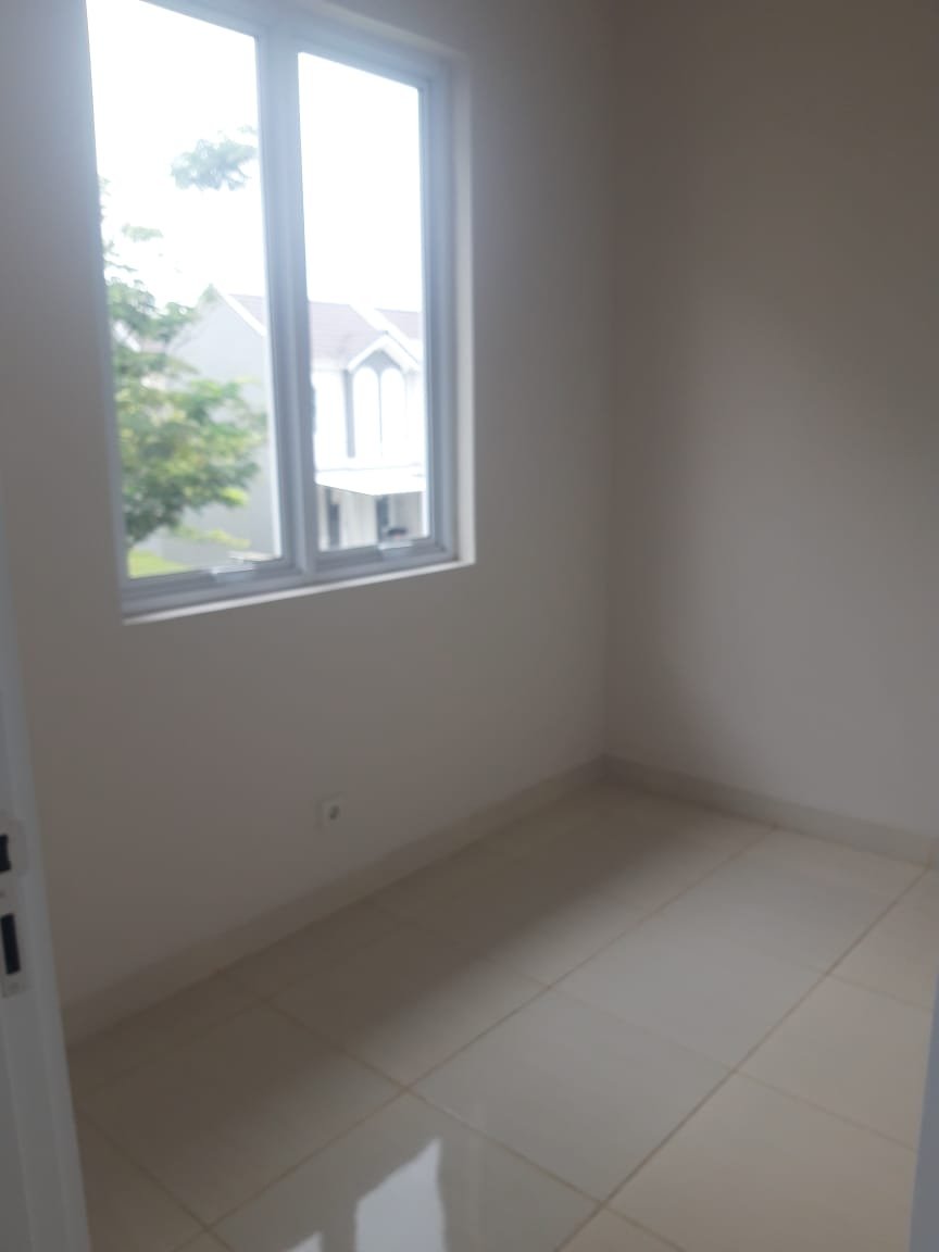 Rumah Siap Huni Bsd Azura Starlight Posisi Hook Bagus Free PPN - 13