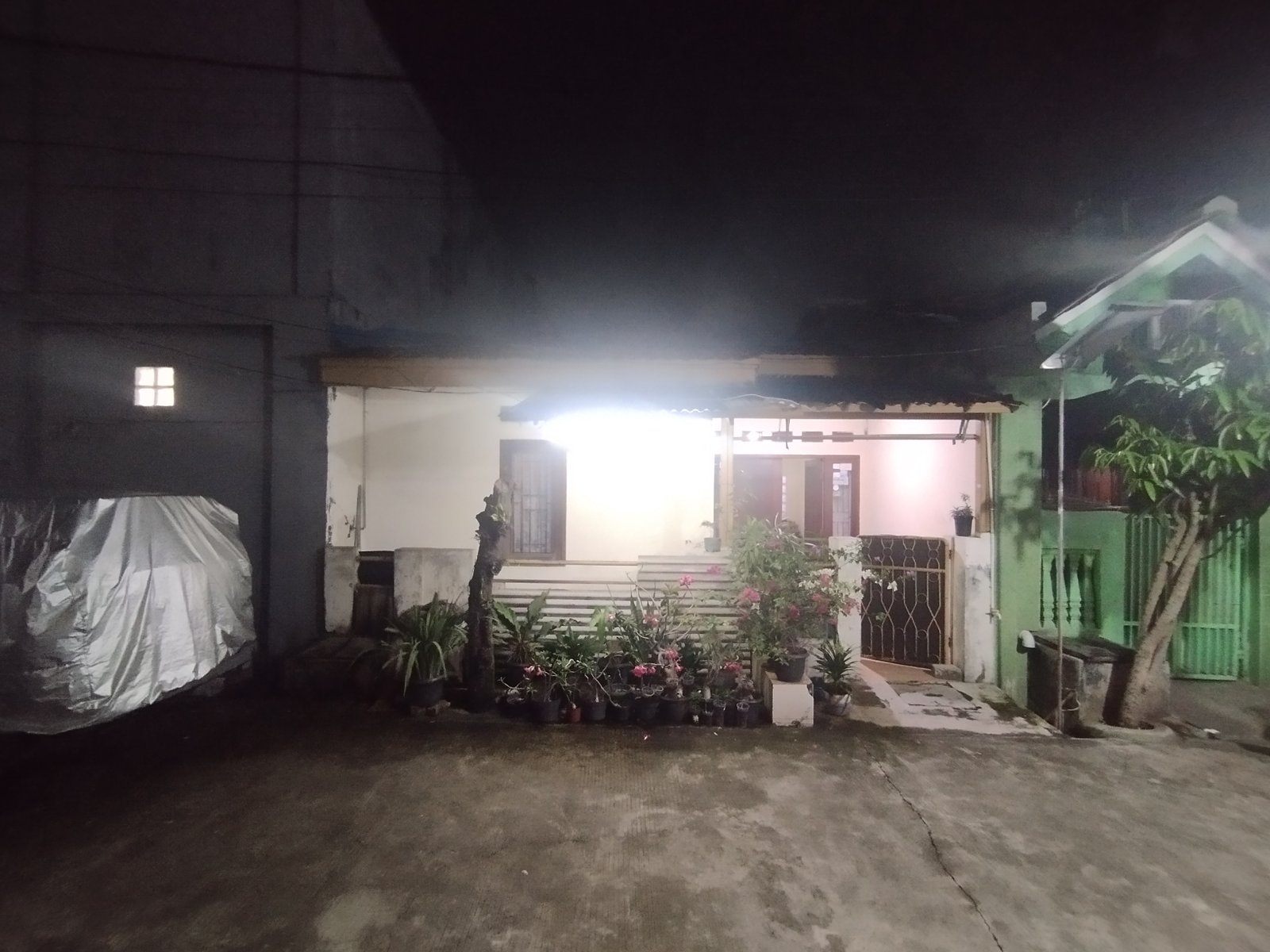 Dijual Rumah Lokasi Strategis dan Bebas Banjir di Pondok Ungu Permai - 8