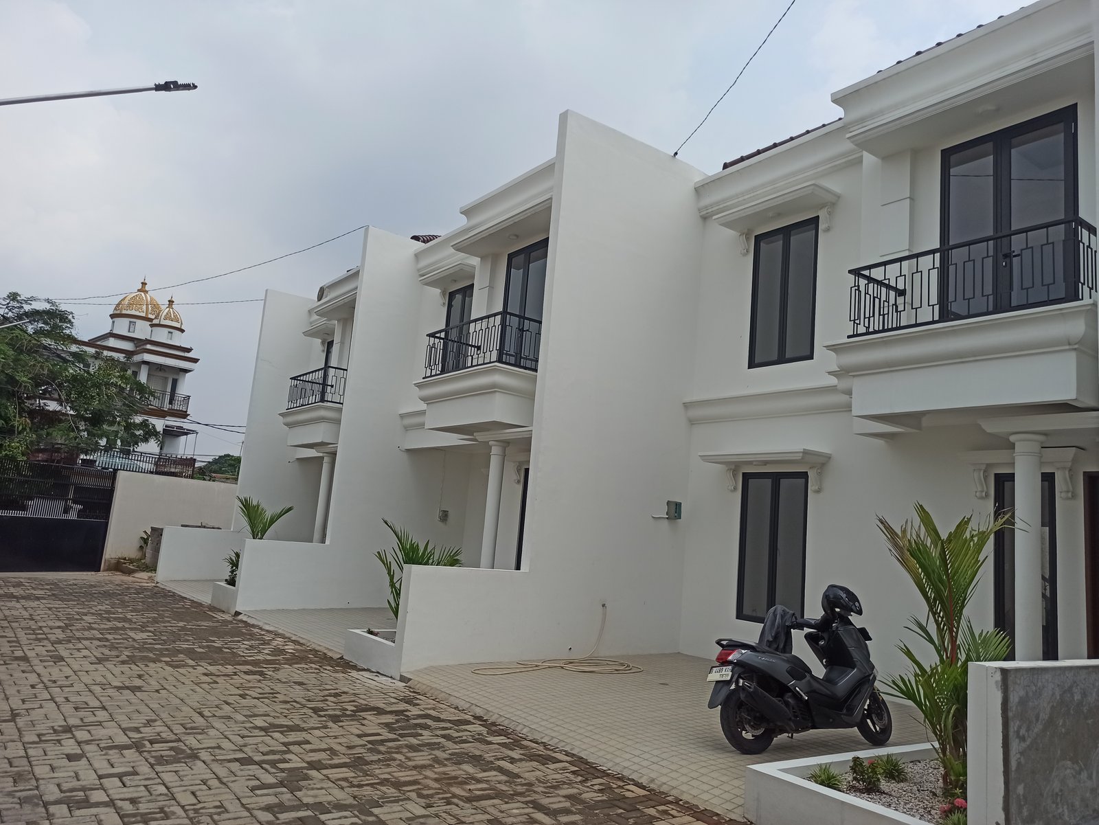 Town House Pondok Gede - 12