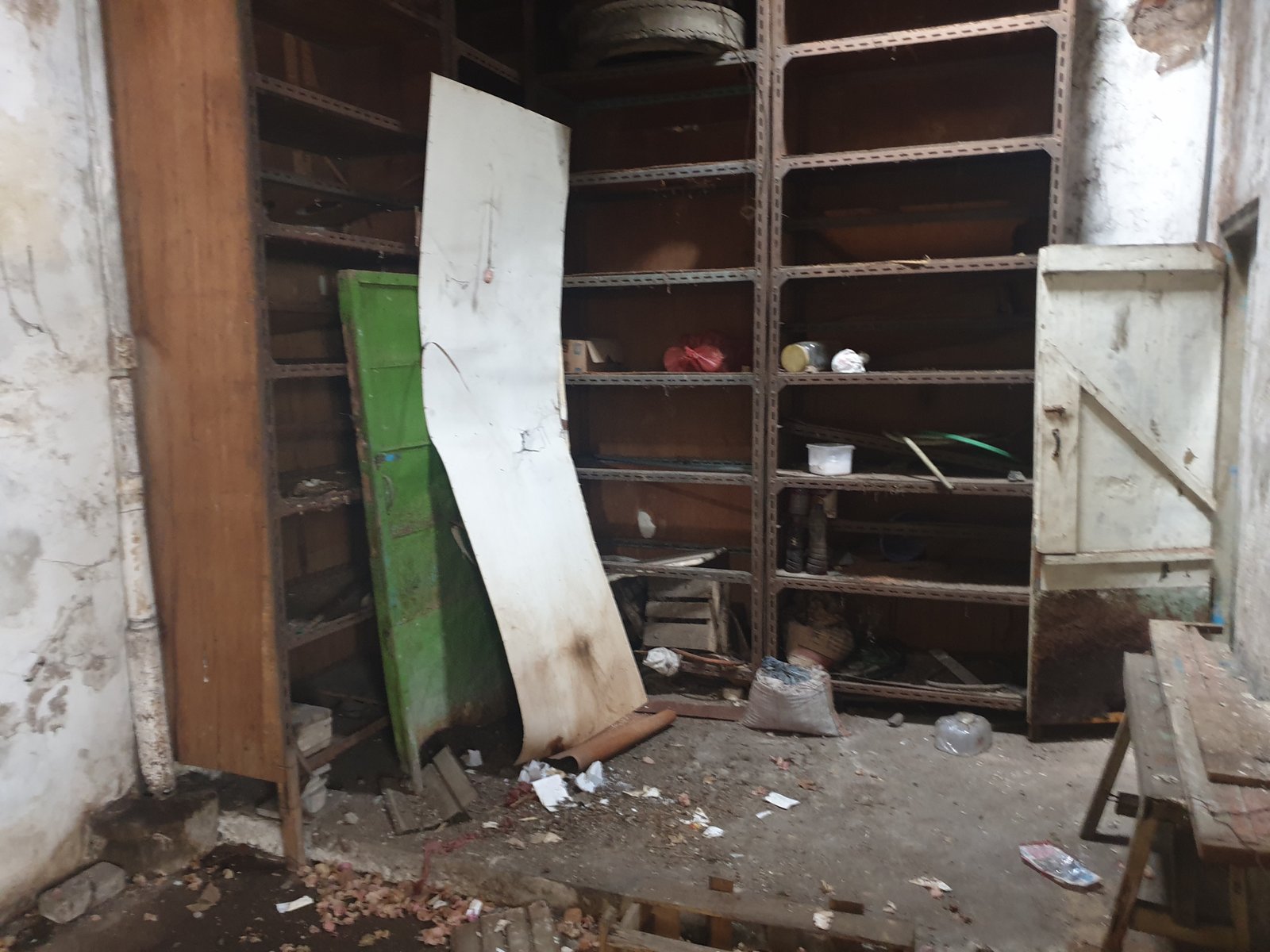 DISEWAKAN RUKO 2LANTAI DI TEPI JALAN RAYA SUKARNO HATTA PASURUAN KOTA JATIM - 29