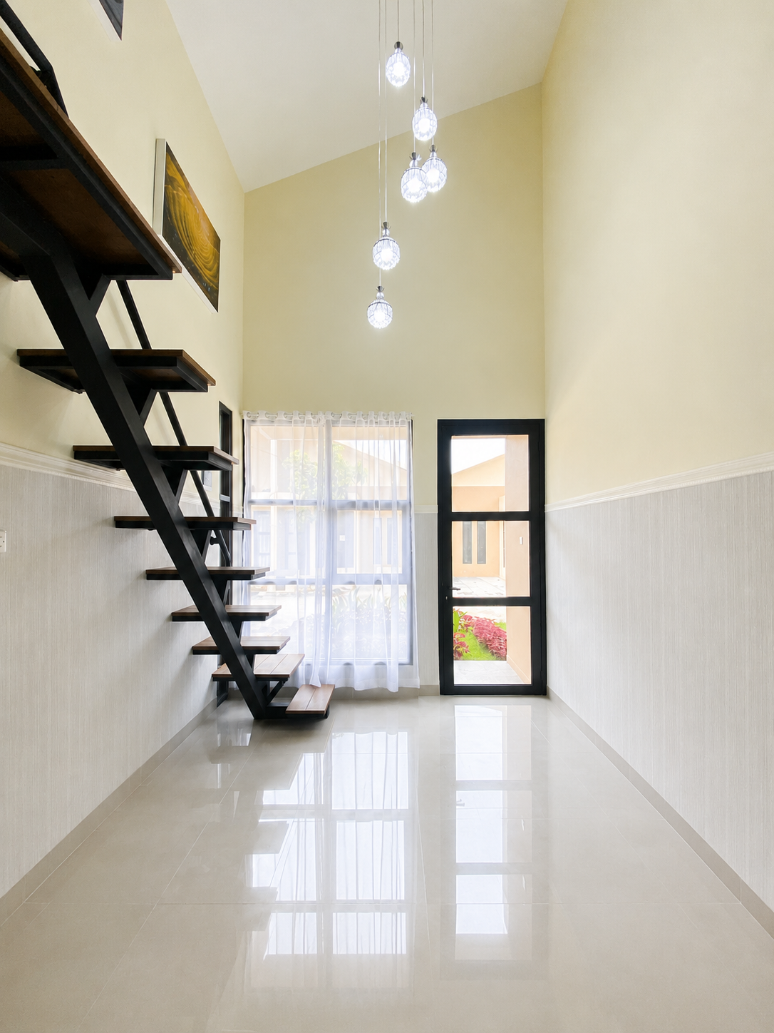 Dijual Rumah Siap Huni Pinggir Jalan di Cikarang Bekasi - 4