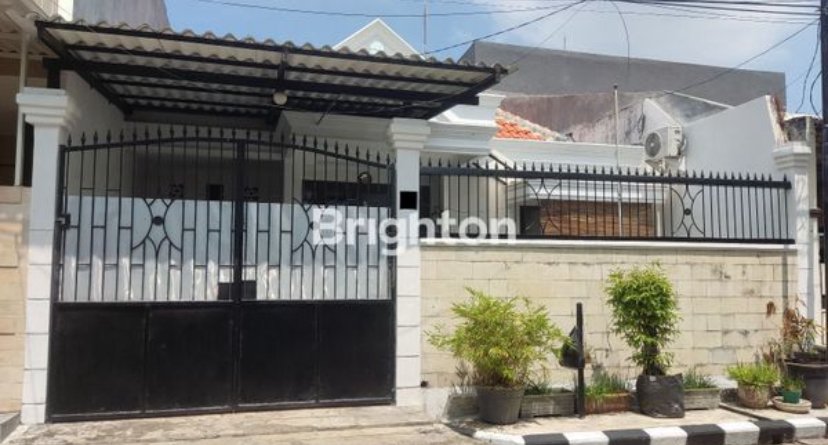 RUMAH SIAP HUNI di SIMPANG DARMO PERMAI SELATAN - 2