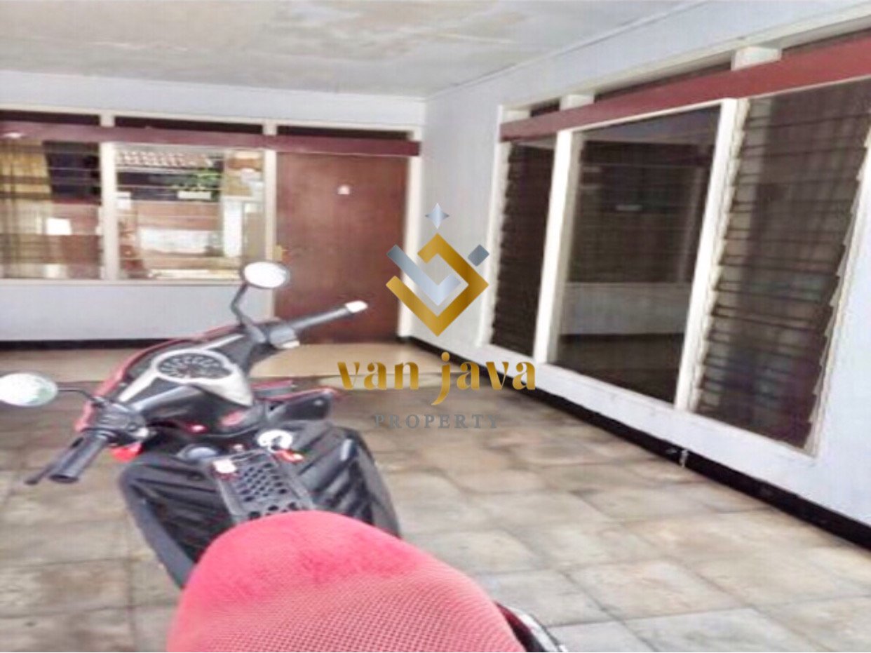 Dijual Rumah Tebet Hitung Tanah Lokasi Strategis Jalan 1 Mobil (BU) - 7