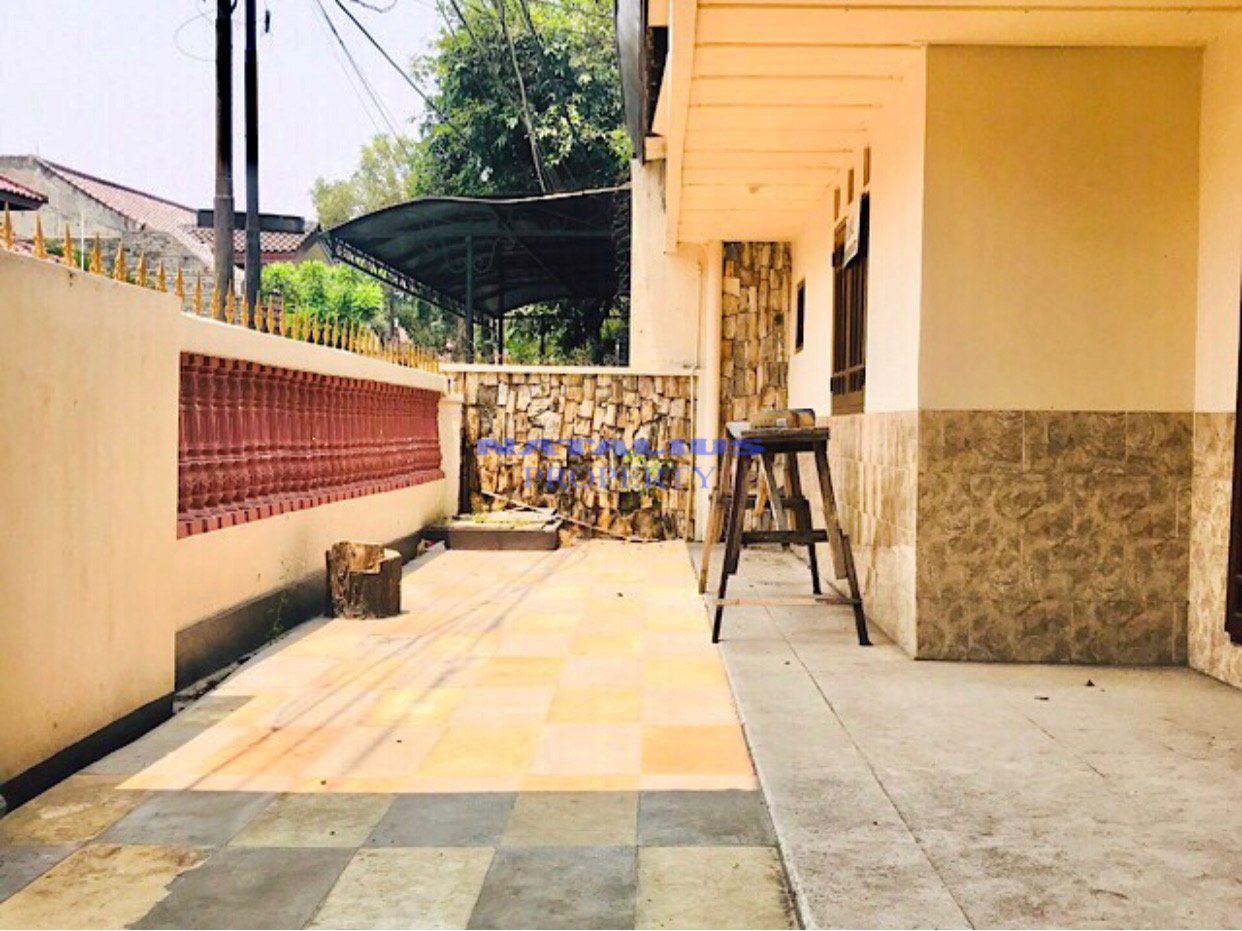Dijual Rumah Tebet Barat Lokasi Sangat Strategis Nyaman Jalan 2 Mobil Lebar - 4