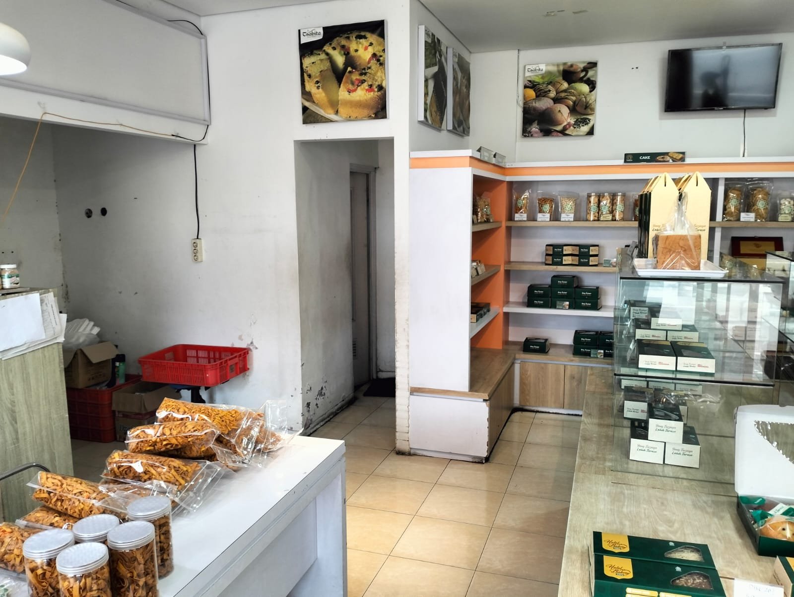 Ruko dan Rumah Hunian Strategis - 8